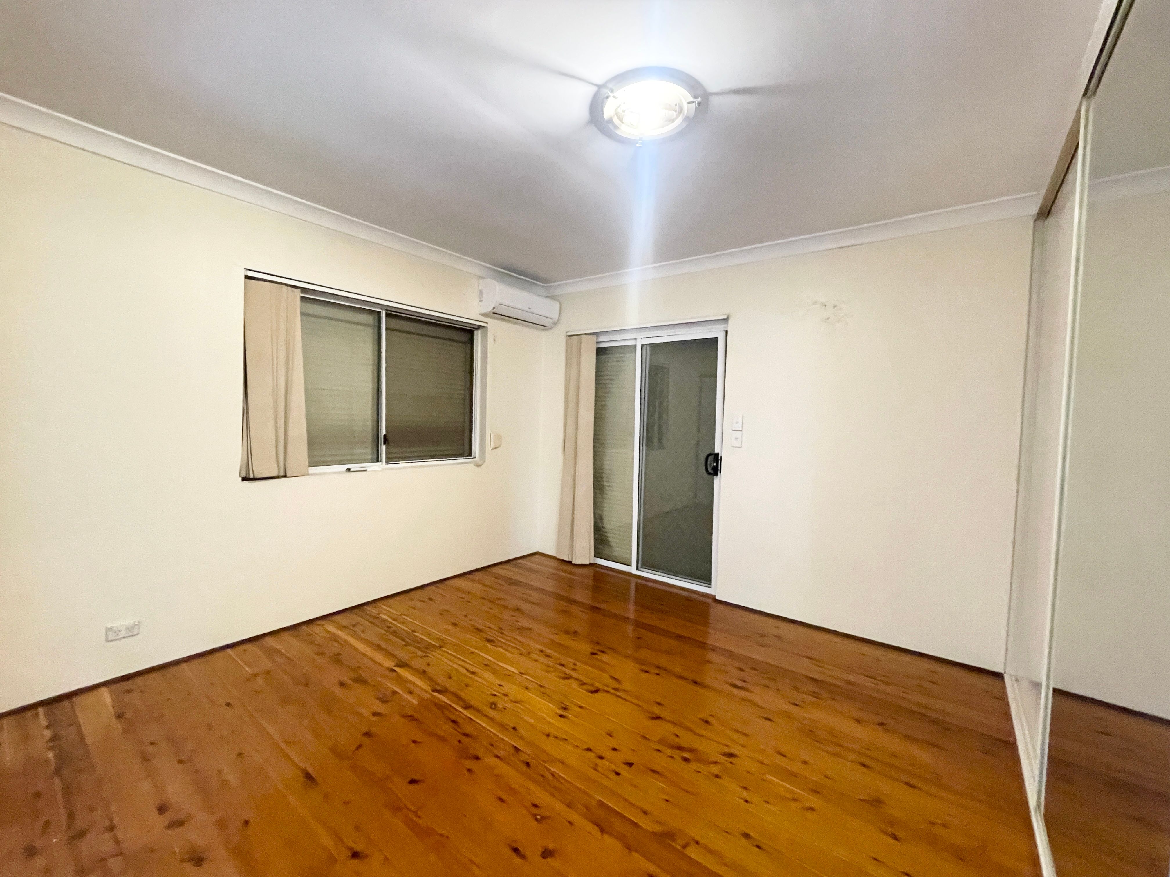 2/22 Chamberlain Street — photo 4 of 9
