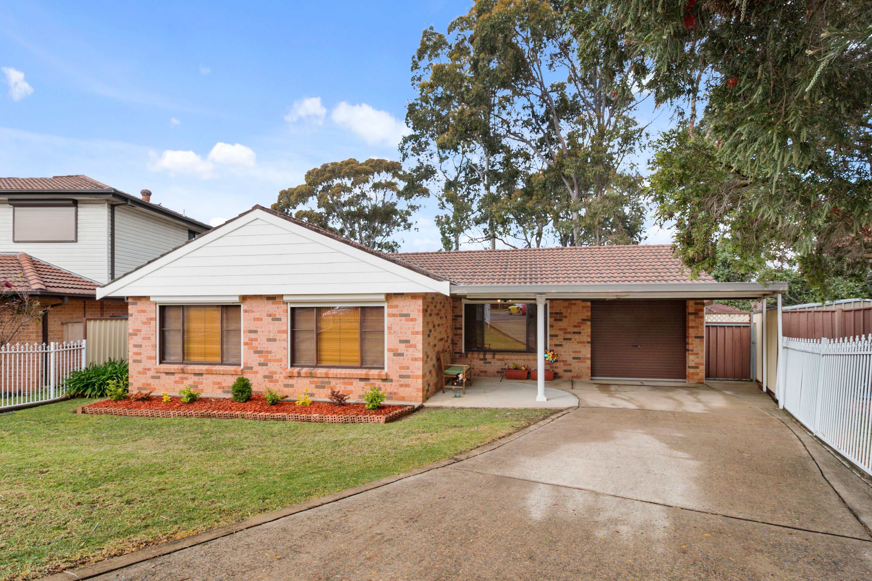 4 Sava Place, Bonnyrigg, NSW 2177 Leased House Ray White Green