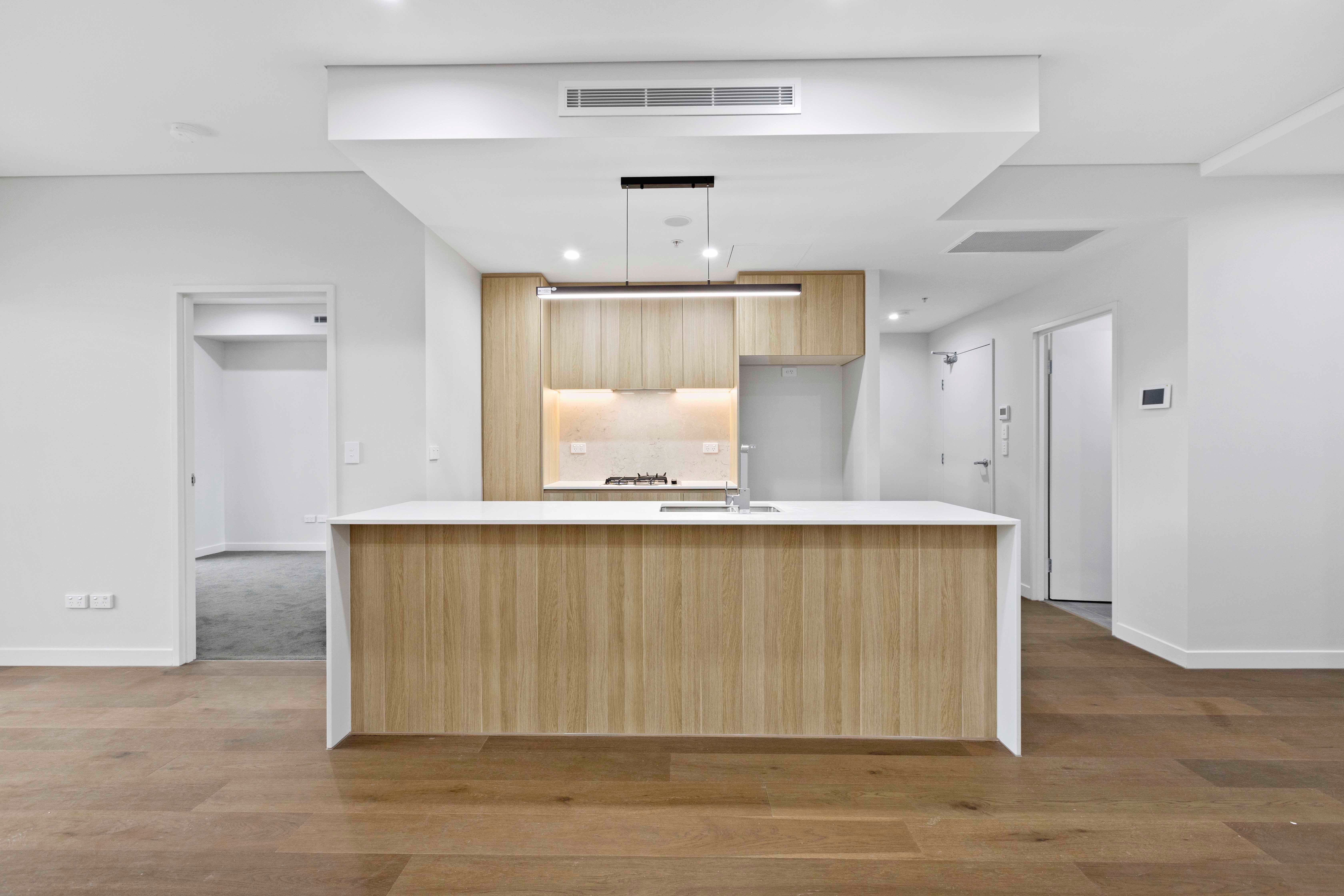 D101/76-94 Lakeside Parade, JORDAN SPRINGS, NSW 2747