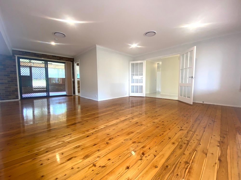 28 Elgata Crescent, Bradbury, NSW 2560