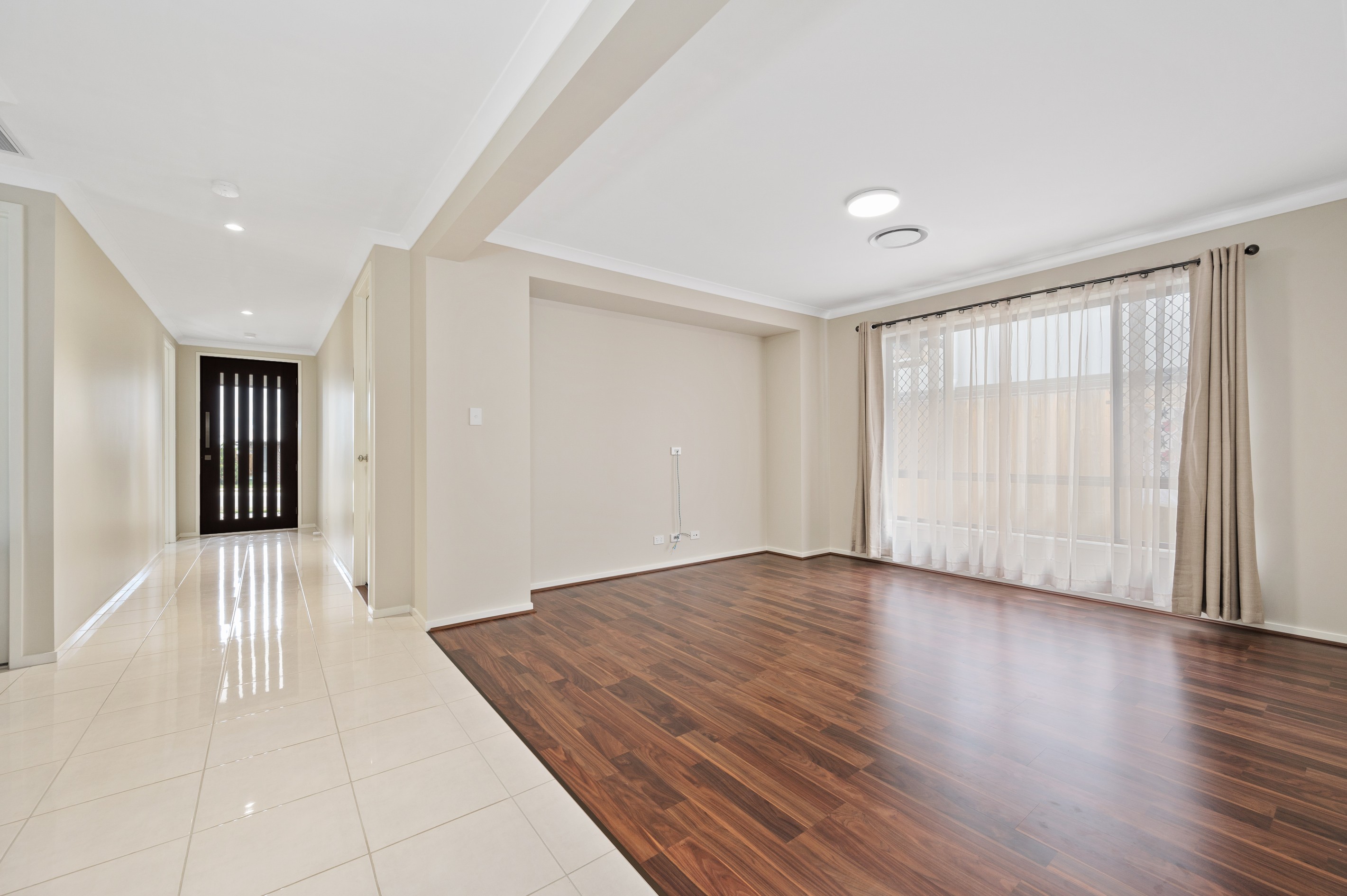 12 Bedford Crescent, SPRING MOUNTAIN, QLD 4300