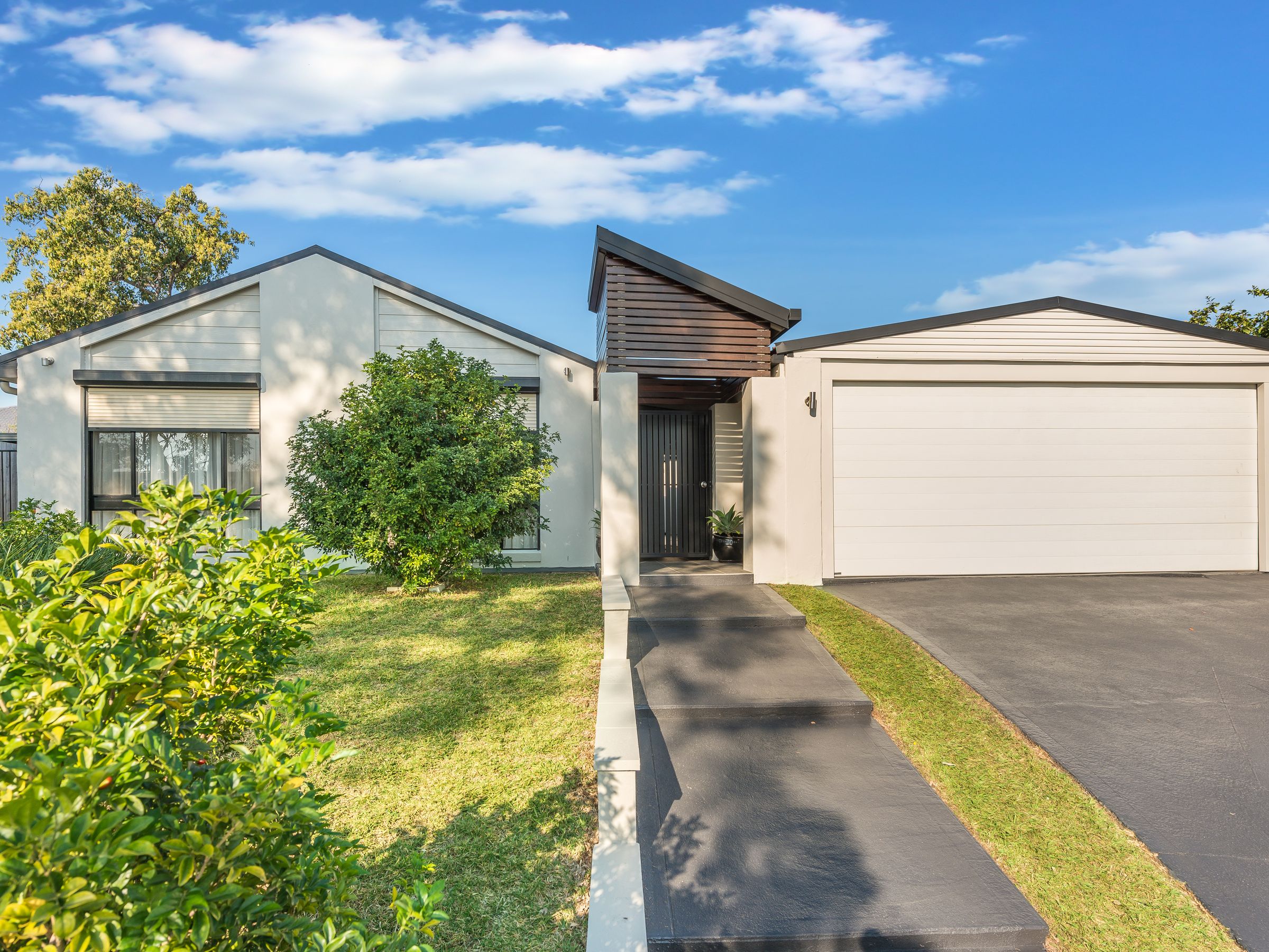 178 Jackson Road, Sunnybank Hills, QLD 4109