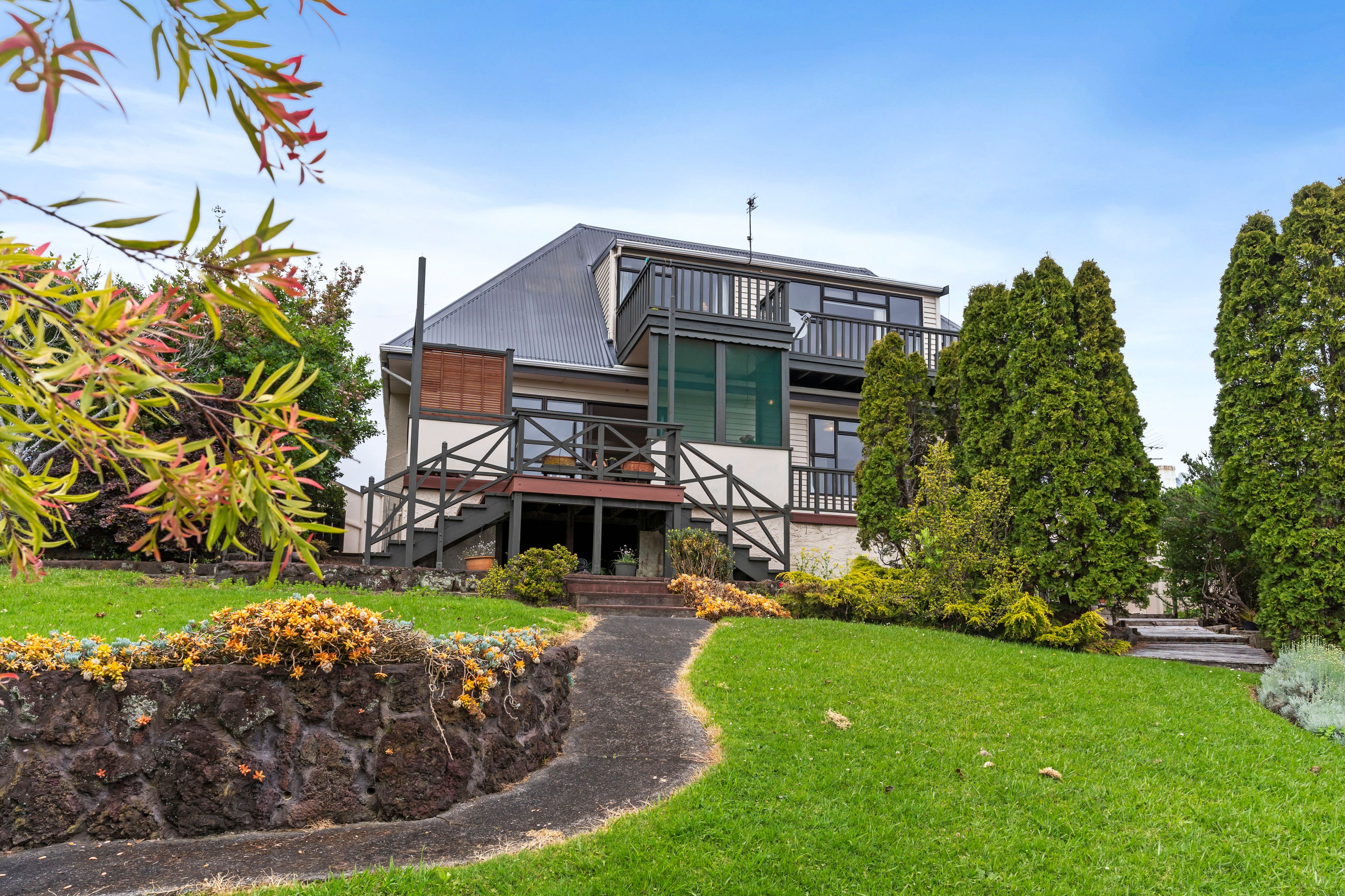 36 Gills Road, Bucklands Beach, Manukau City