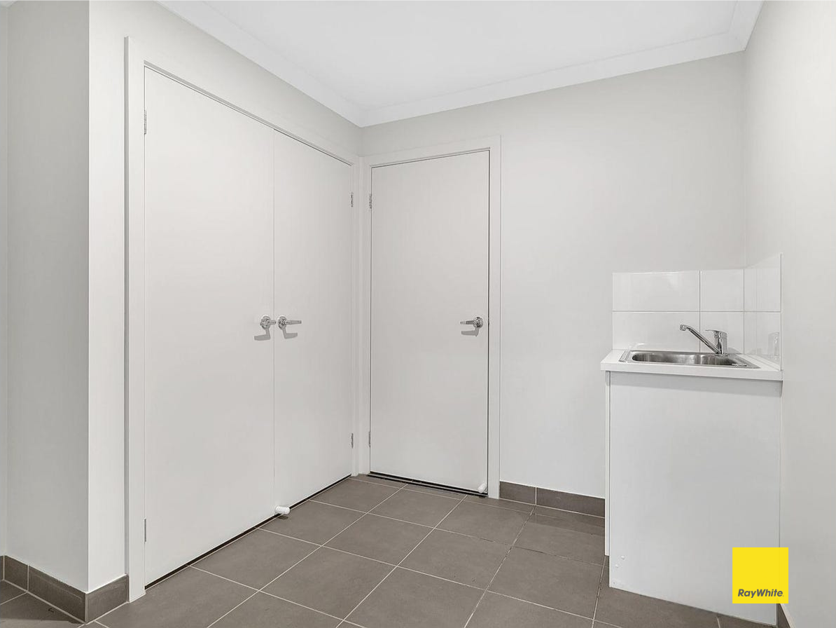 13 Morang Street — photo 7 of 12