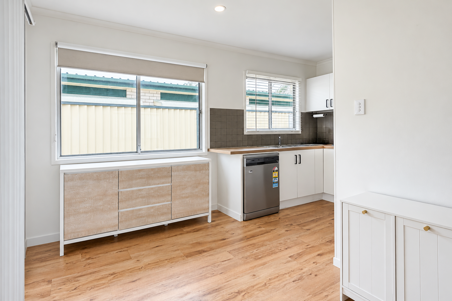 2 Gertrude Street — photo 4 of 14
