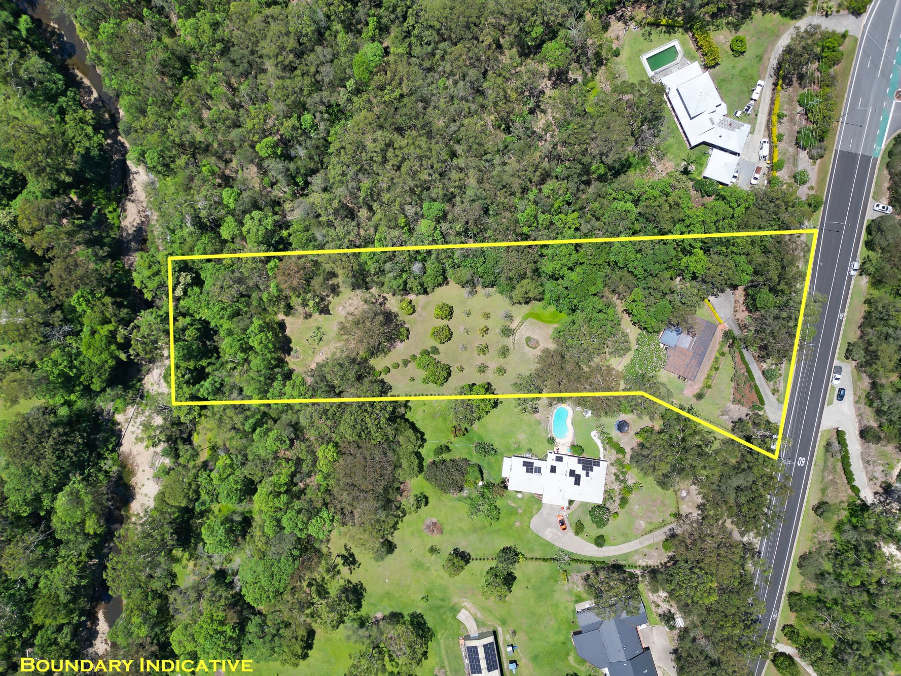 77 Bonogin Road, Mudgeeraba, QLD 4213
