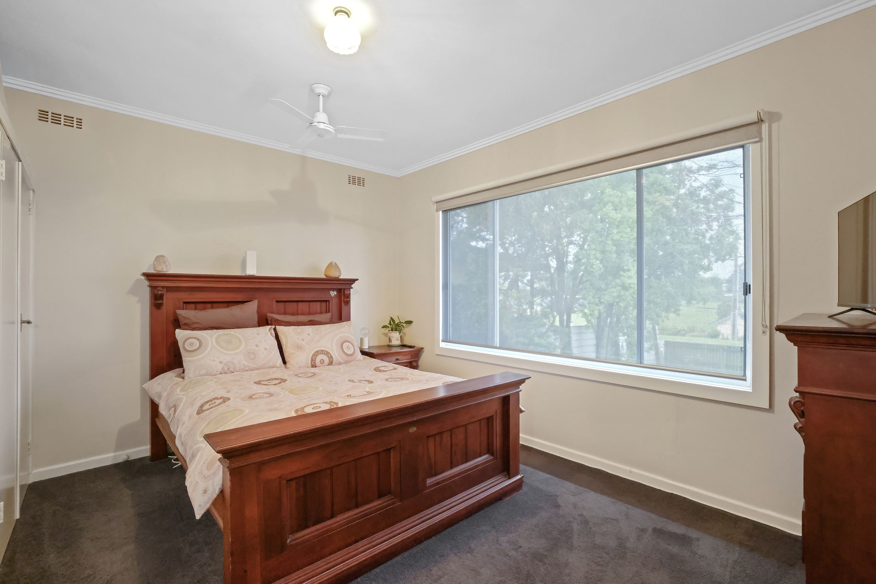 9 Bazley Street — photo 6 of 12