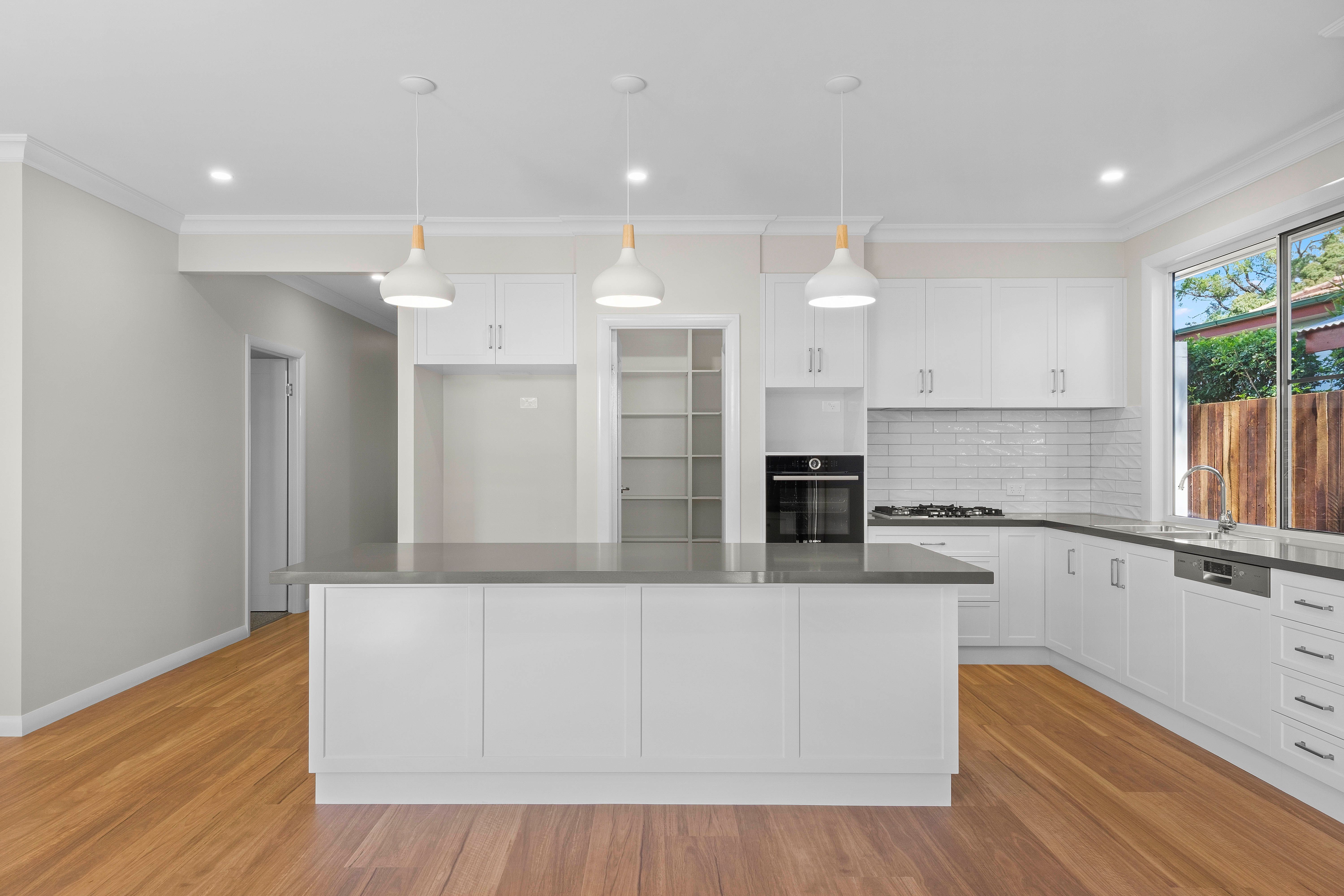 41 Bridge Street, Mount Lofty, QLD 4350