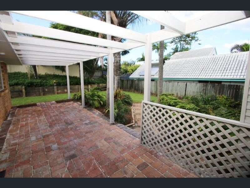 10 Carnoustie Court, Robina, QLD 4226