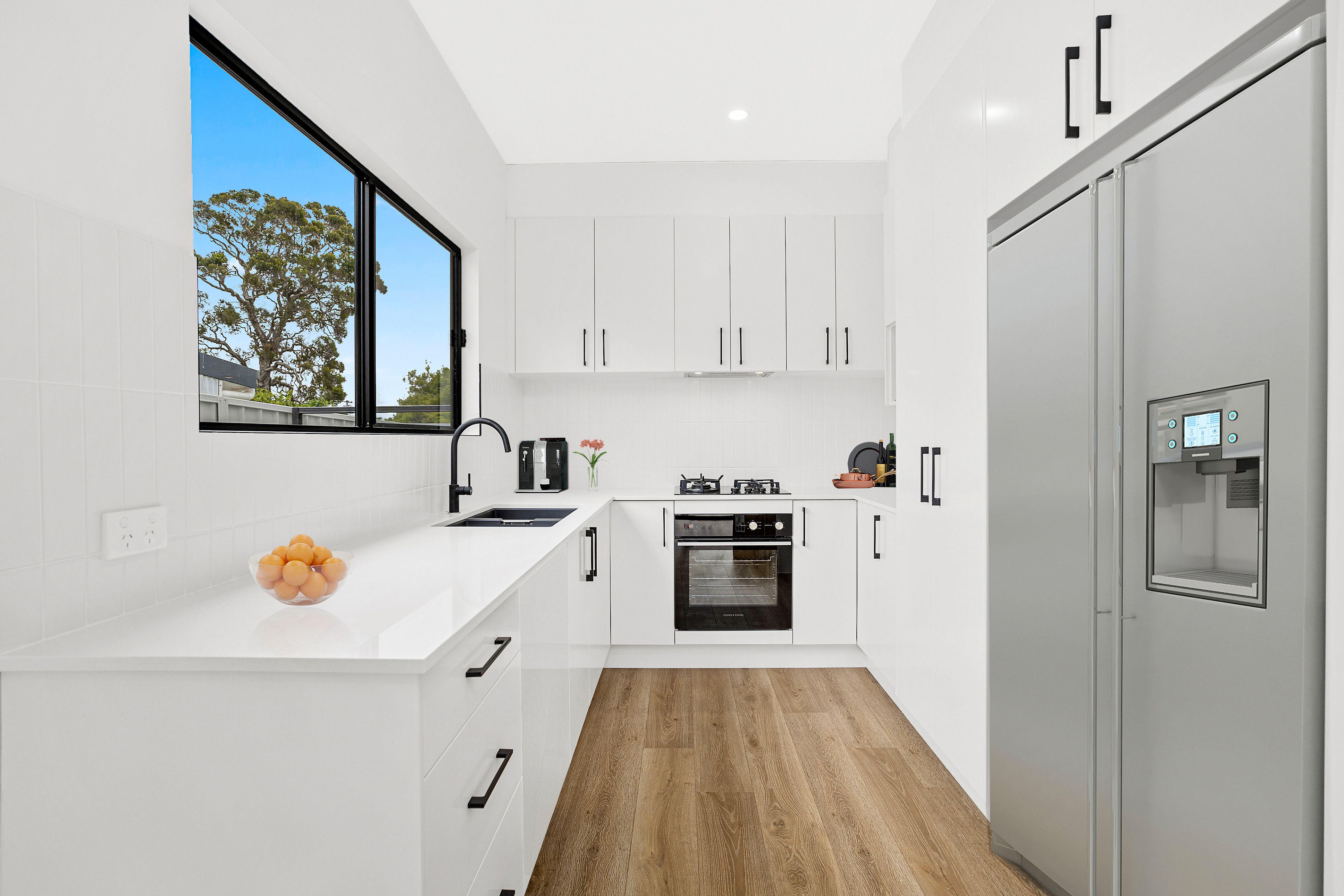 2/73-75 Lake Entrance Road, Oak Flats, NSW 2529