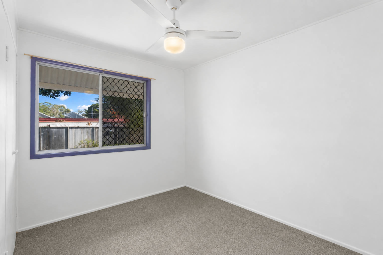 130 Beaufort Place — photo 7 of 15