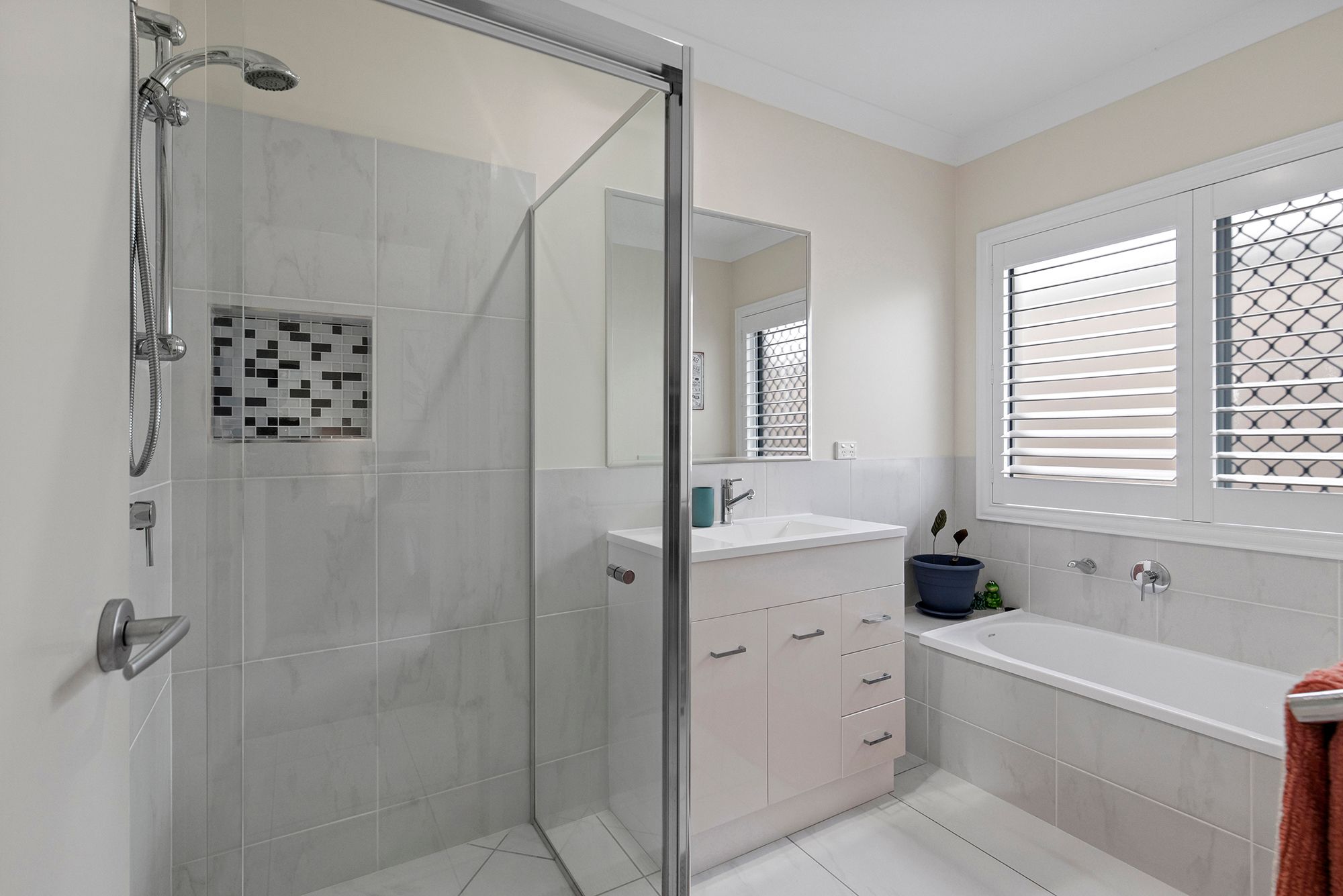 36 Tarong Avenue — photo 15 of 20