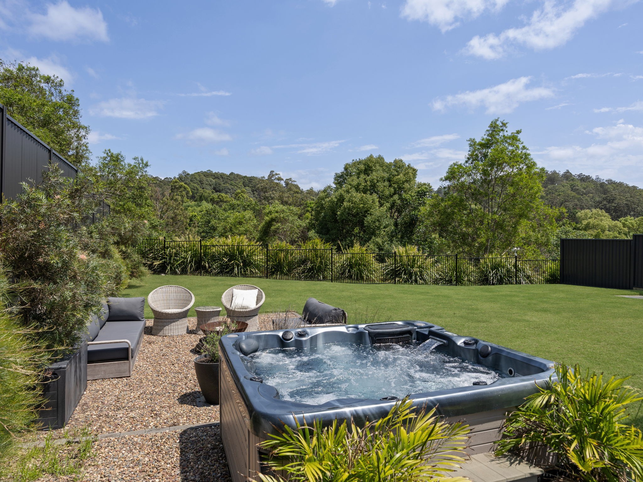 22 Creekline Place, Mooloolah Valley, QLD 4553