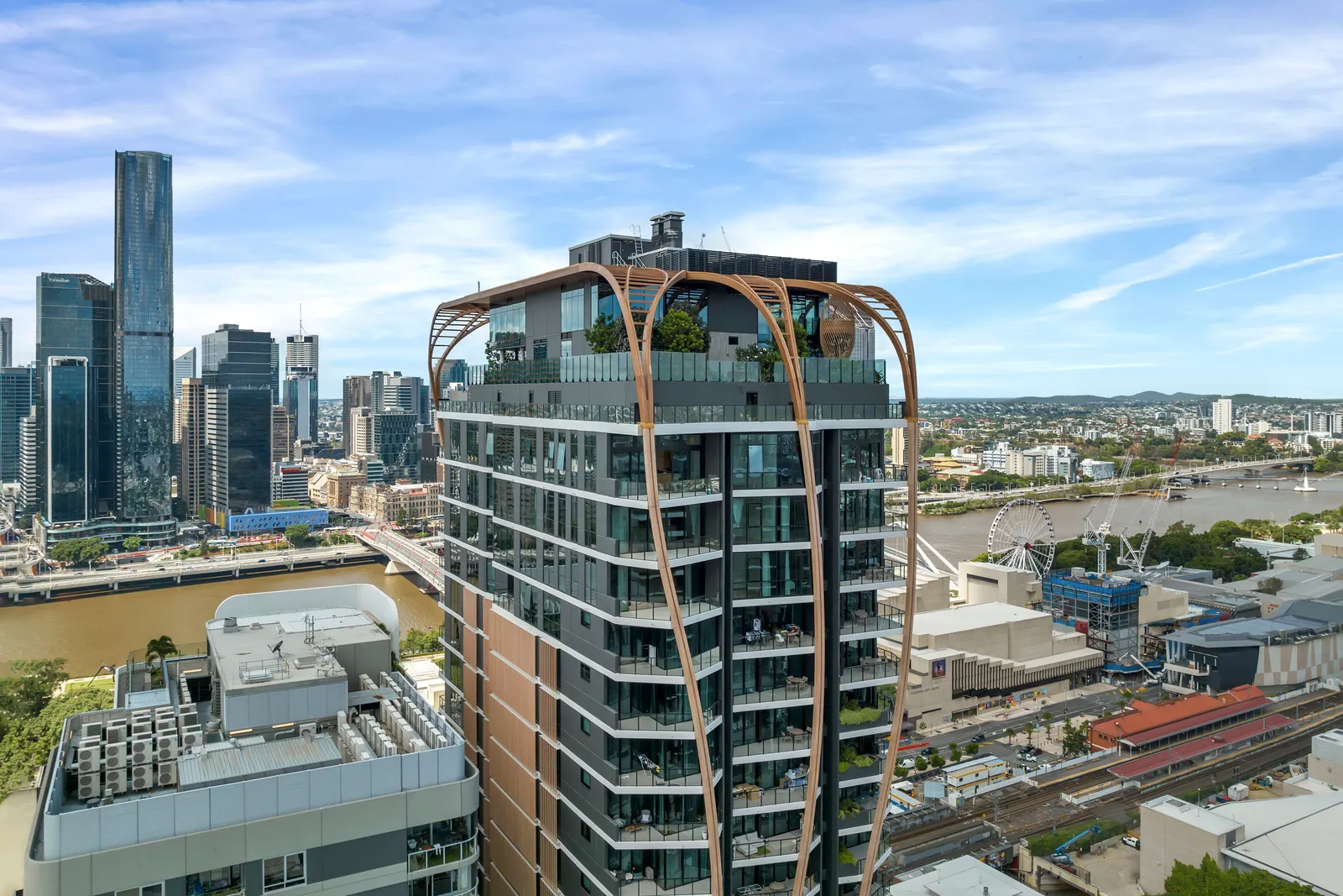702/66 Hope Street, South Brisbane