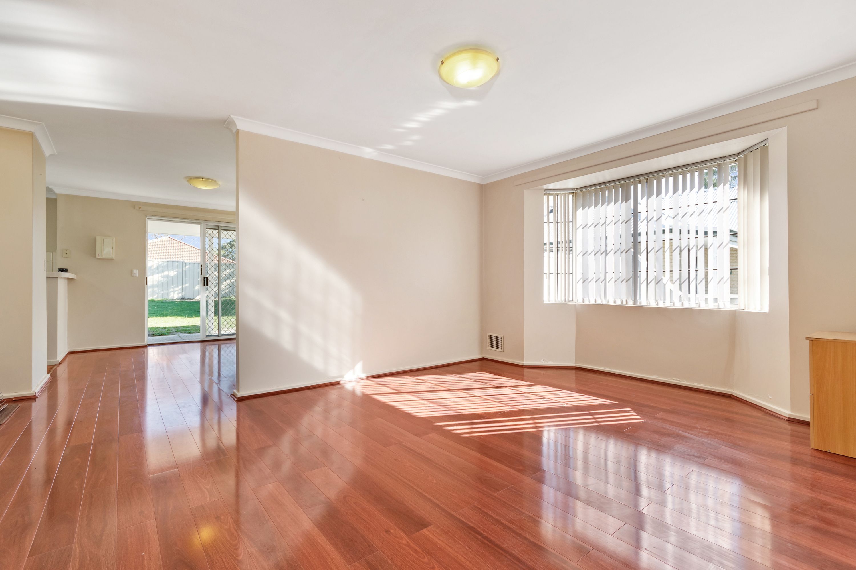 5 Sutton Court — photo 4 of 21