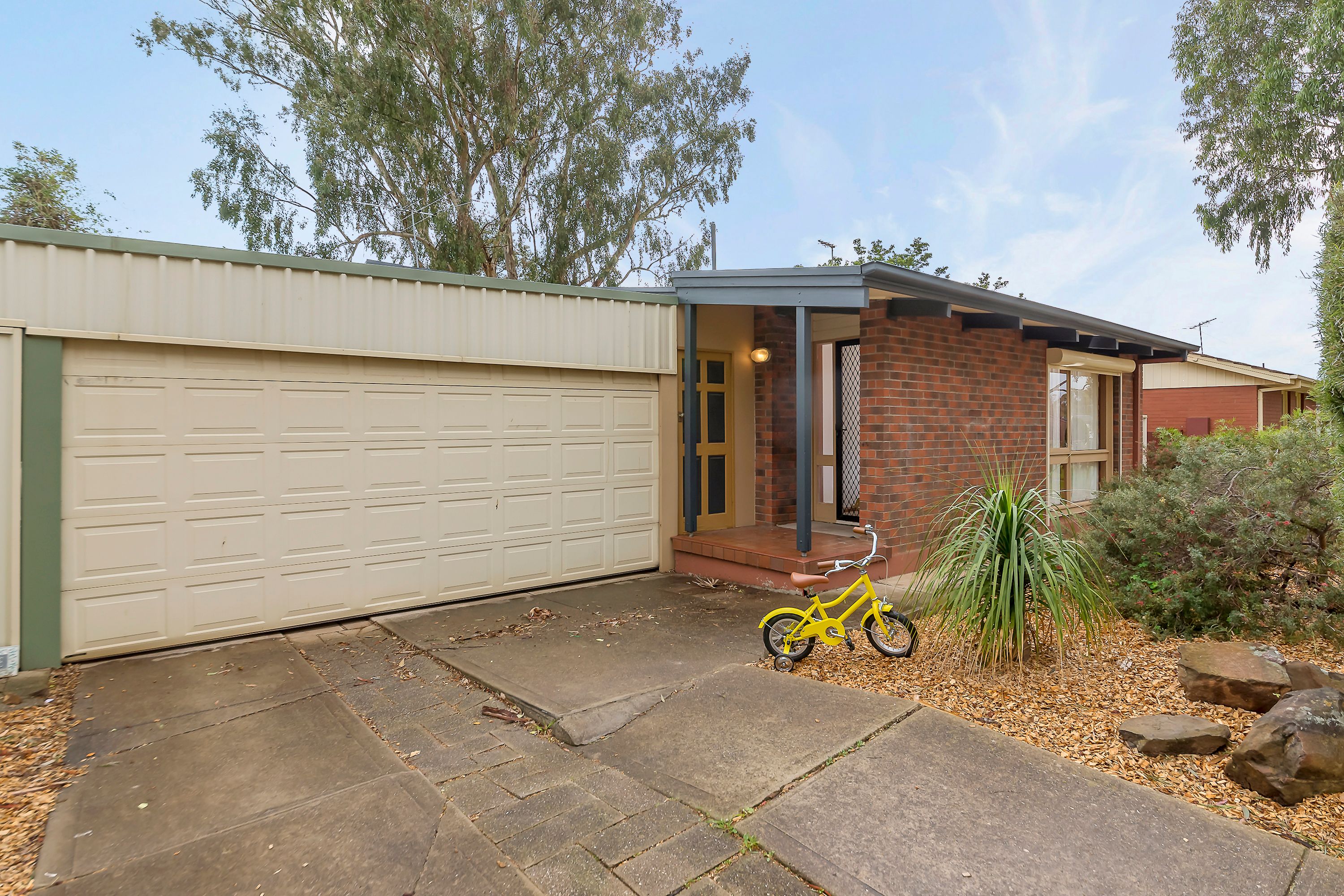 14 Hawker Crescent, Elizabeth East SA 5112