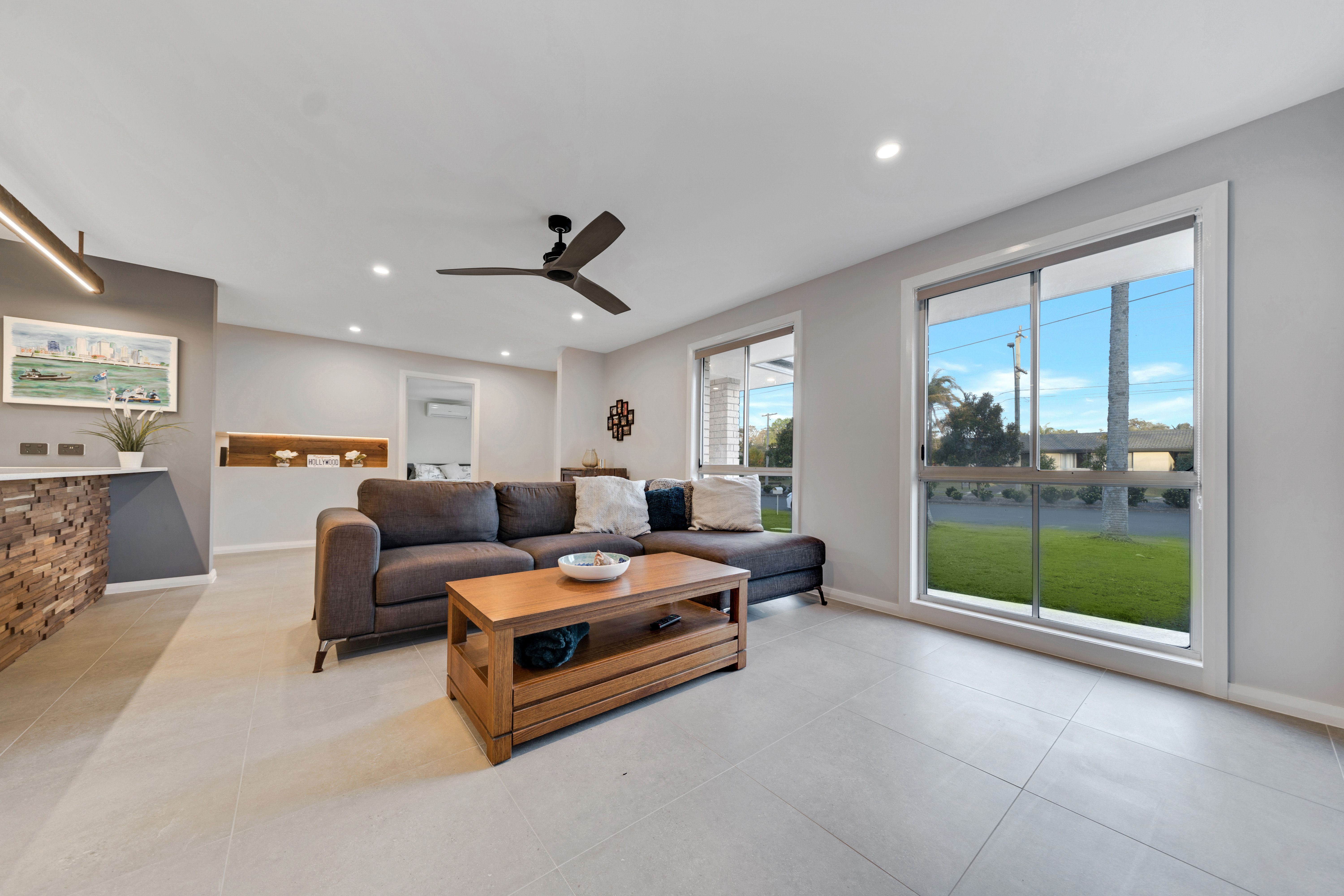 4 Village Drive, Daisy Hill, QLD 4127