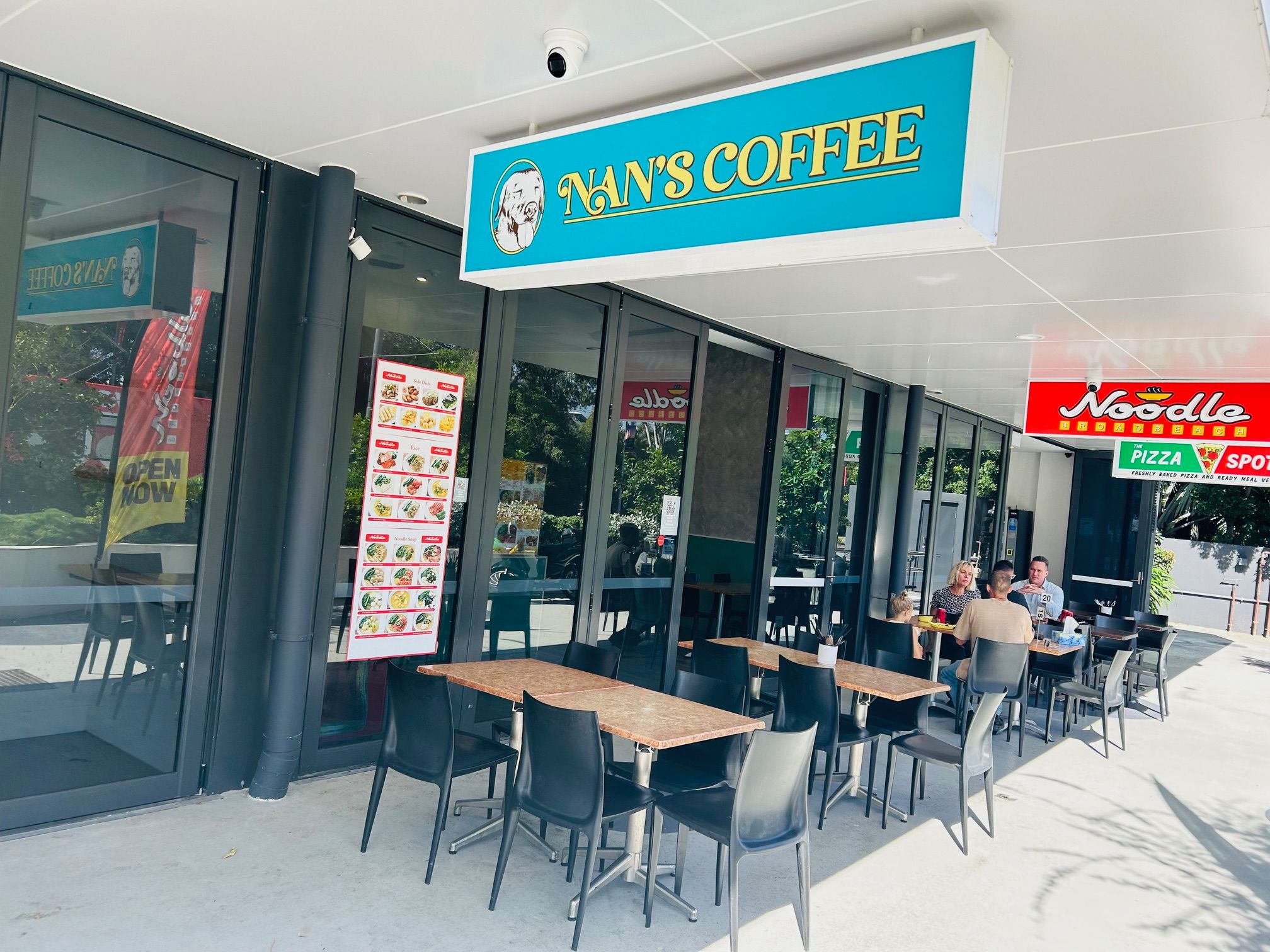 2A/2763-2765 Gold Coast Highway, Broadbeach, QLD 4218