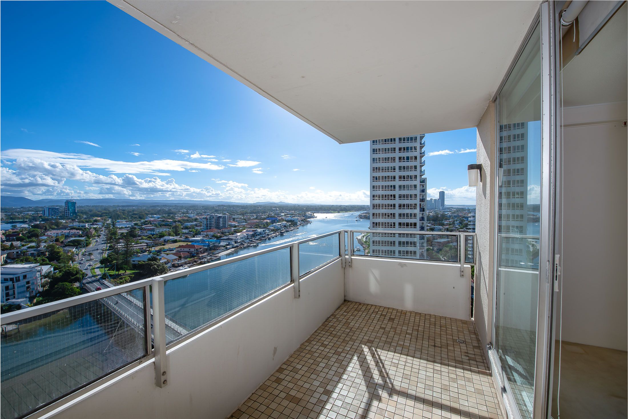 40 Ferny Avenue, Surfers Paradise QLD 4217