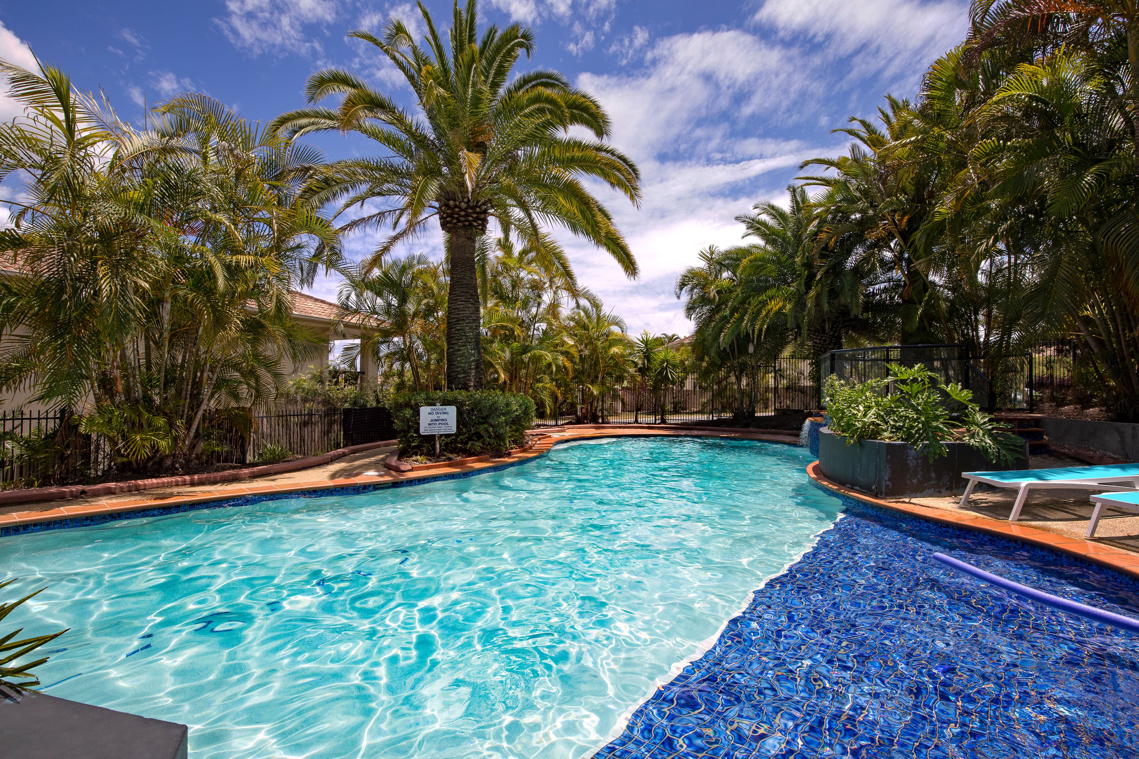 1001/2 Gentian Drive, Arundel, QLD 4214