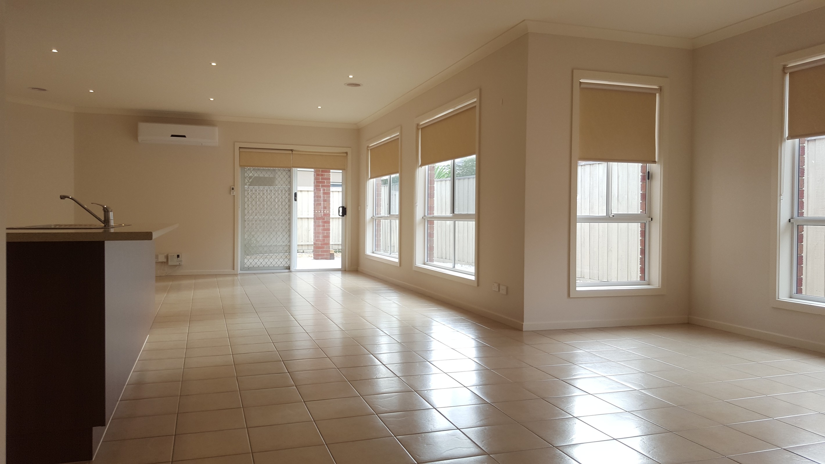 15 Jezwing Avenue, South Morang, VIC 3752