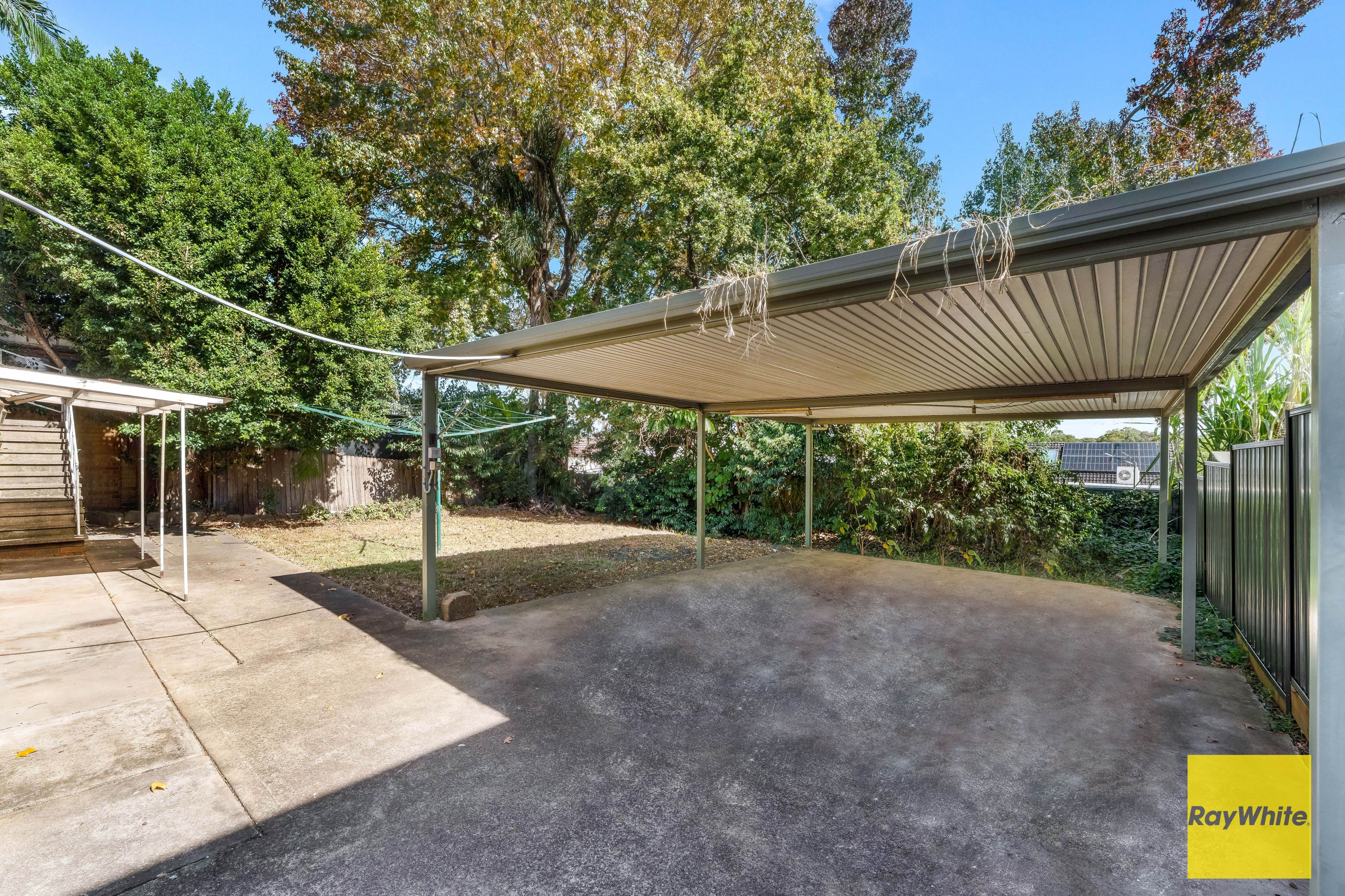 29 Smiths Avenue — photo 15 of 27