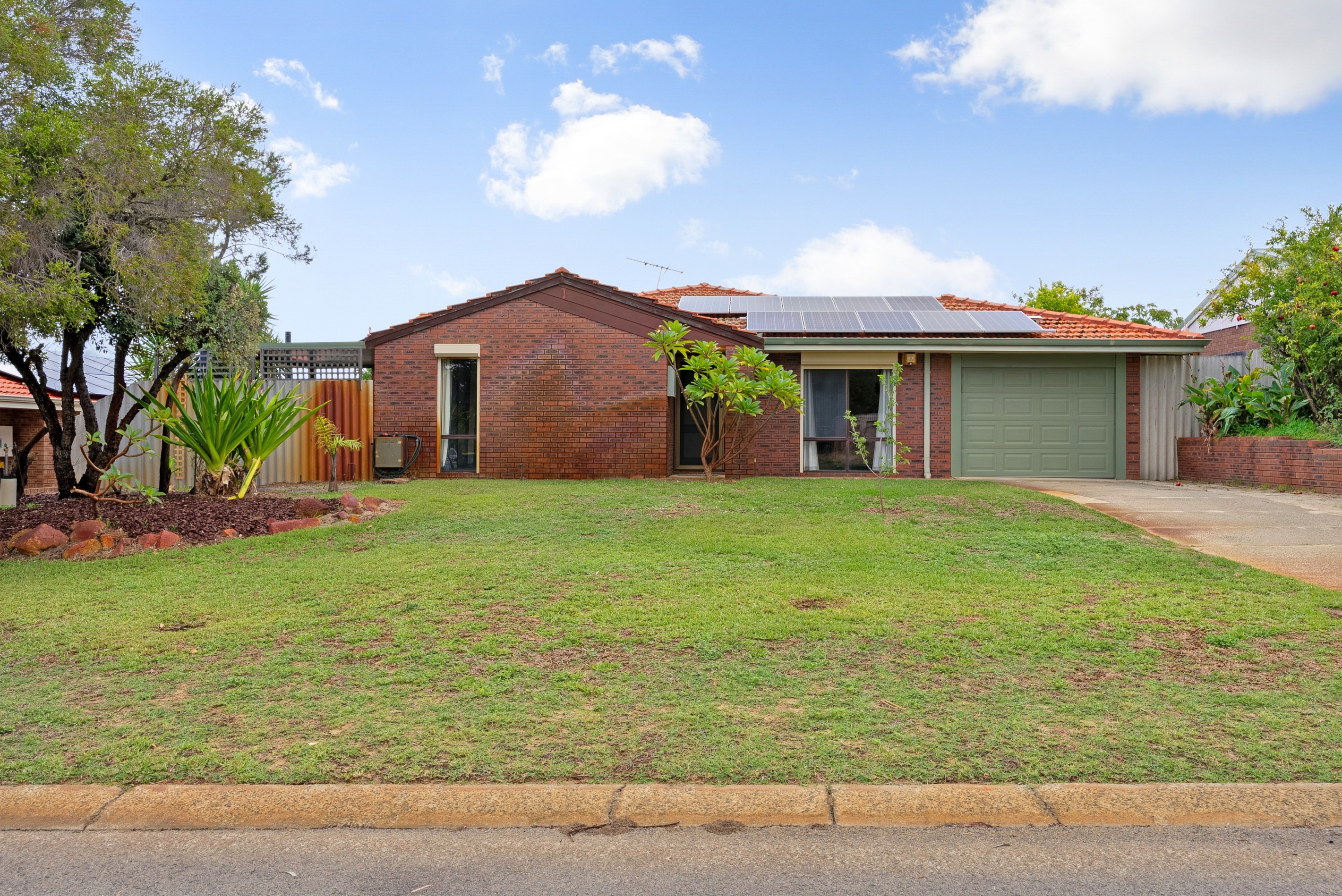7 Meagher Way, Beechboro, WA 6063
