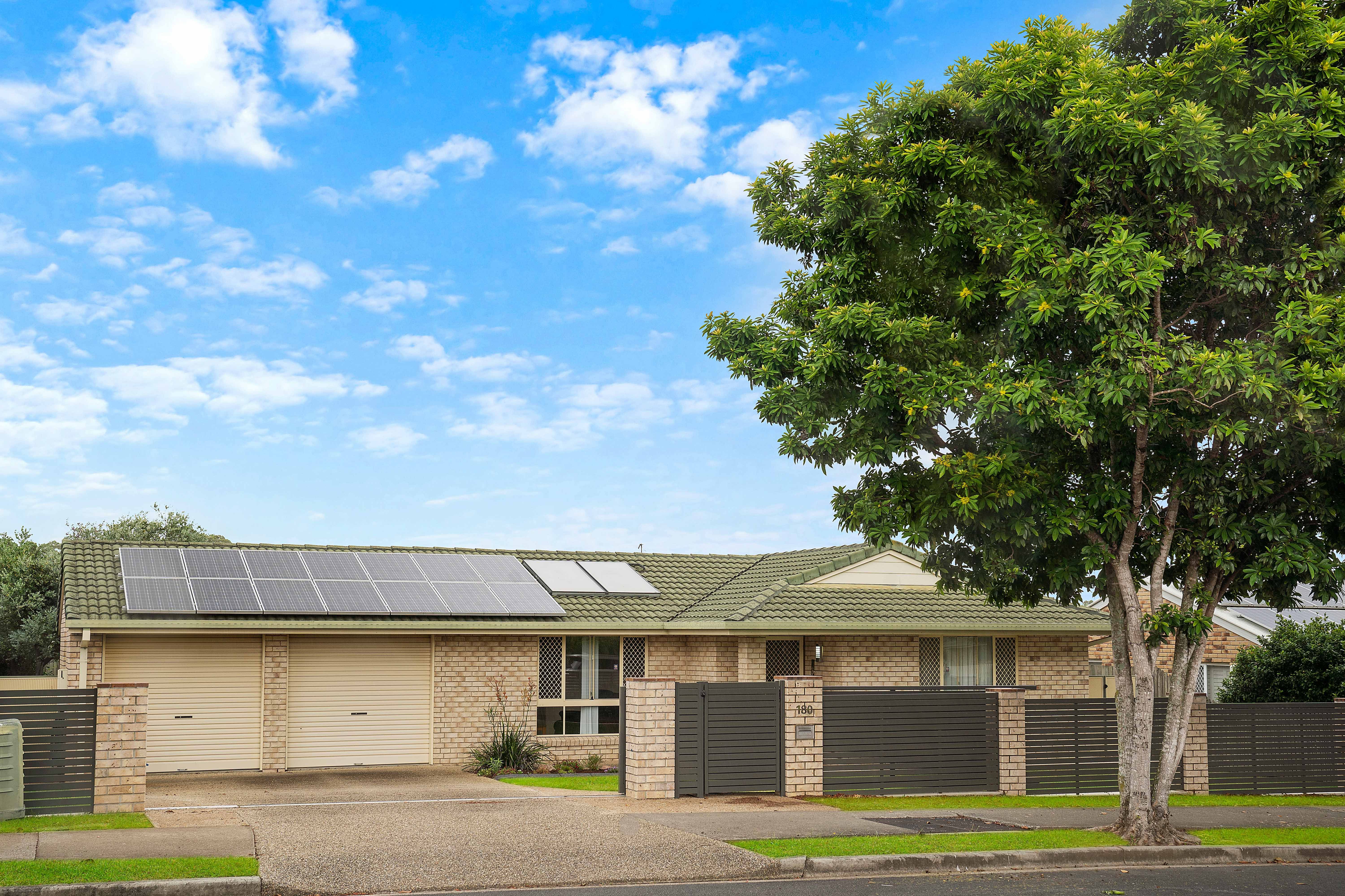 180 Barbour Road, Bracken Ridge QLD 4017