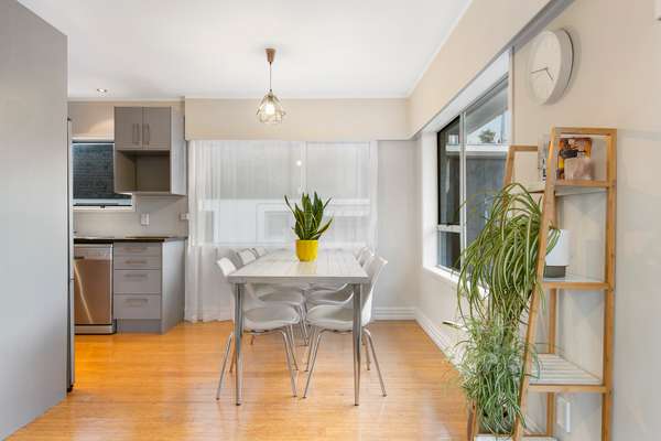 1/425 Don Buck Road photo 5