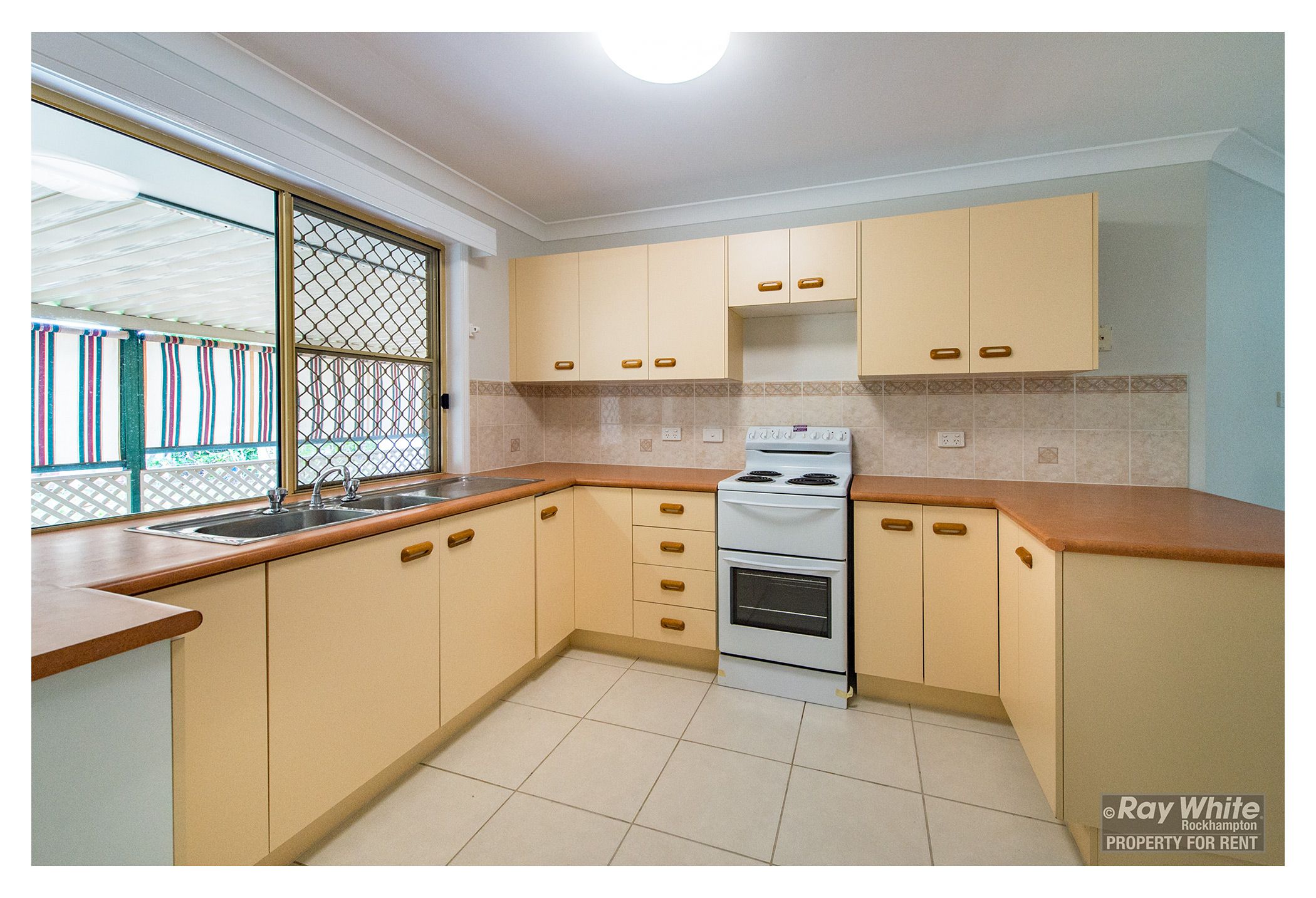 25 Bean Avenue, Parkhurst, QLD 4702