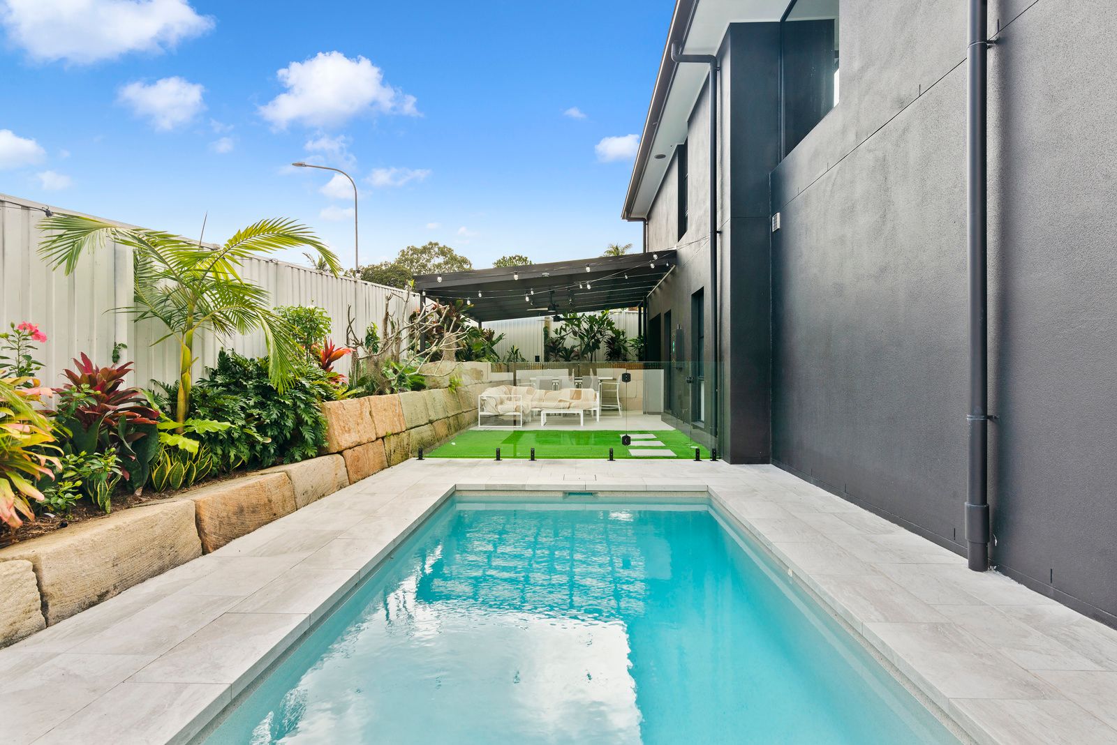 6 Taperell Drive, Tugun, QLD 4224