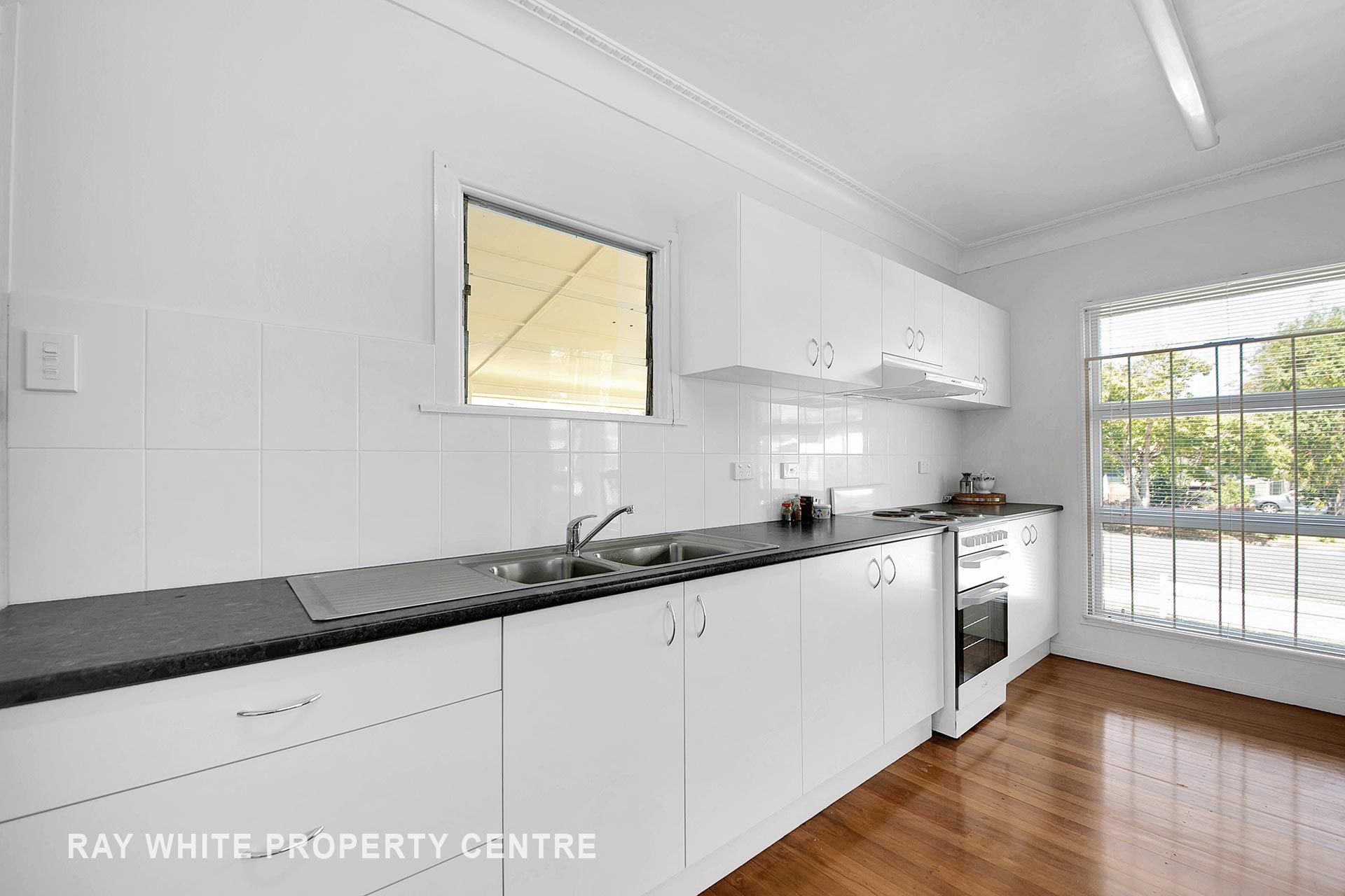 33 South Street, Yeerongpilly, QLD 4105