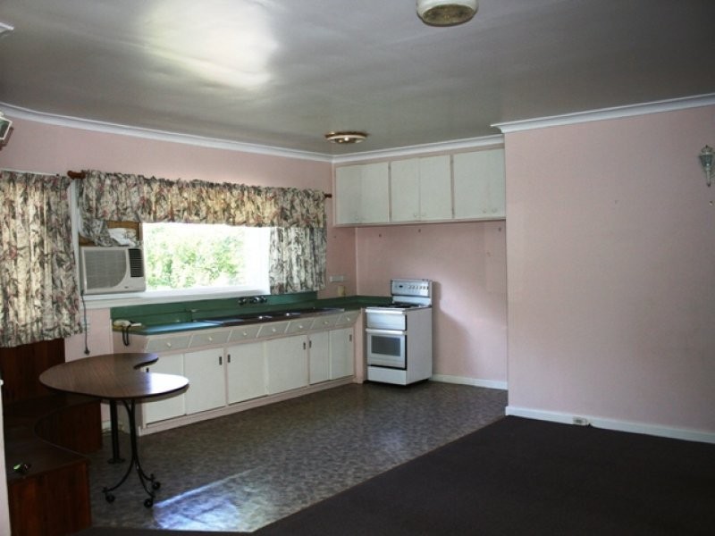 2/247 Dowling Street, Dungog, NSW 2420