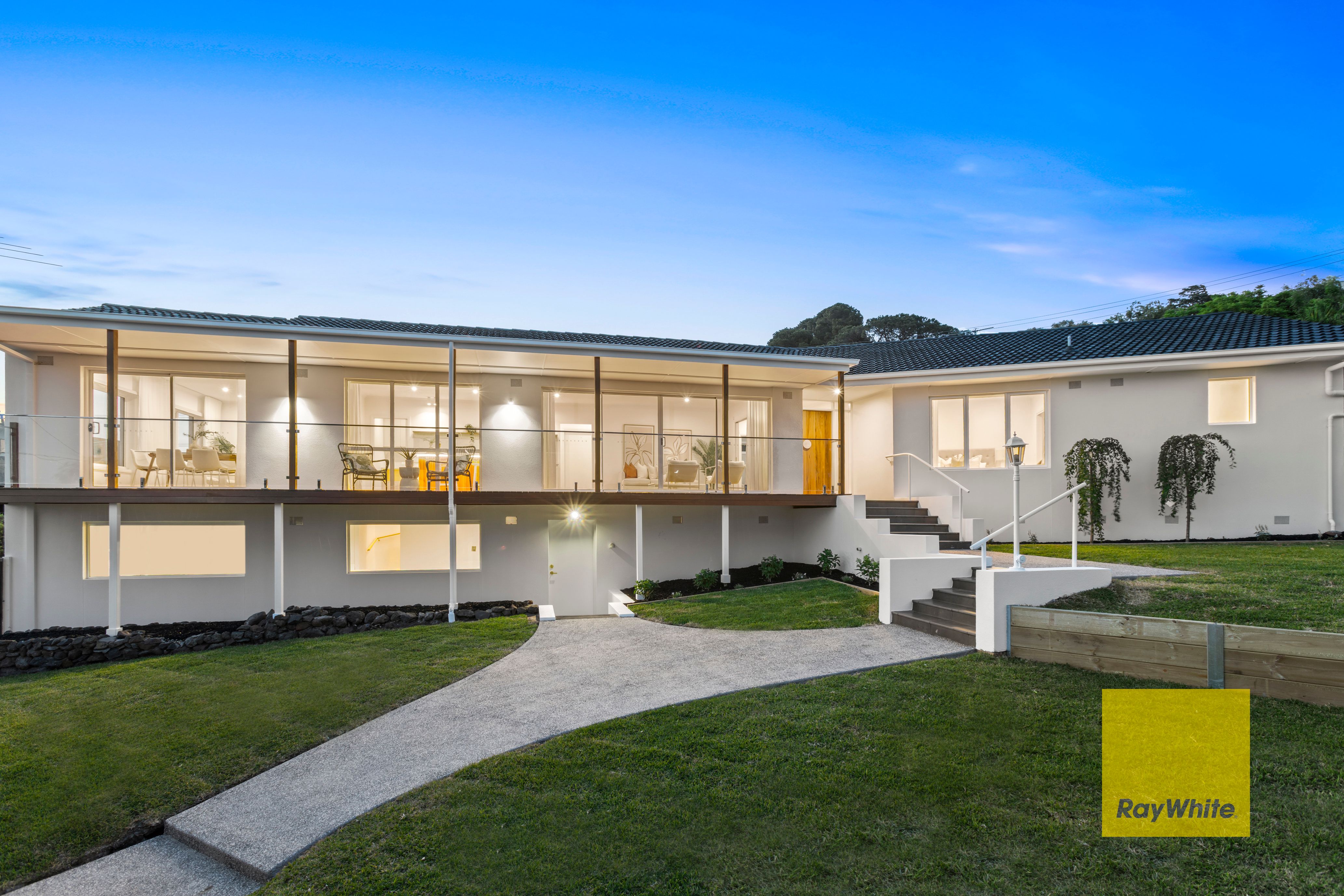 2 Culzean Crescent, Highton, VIC 3216