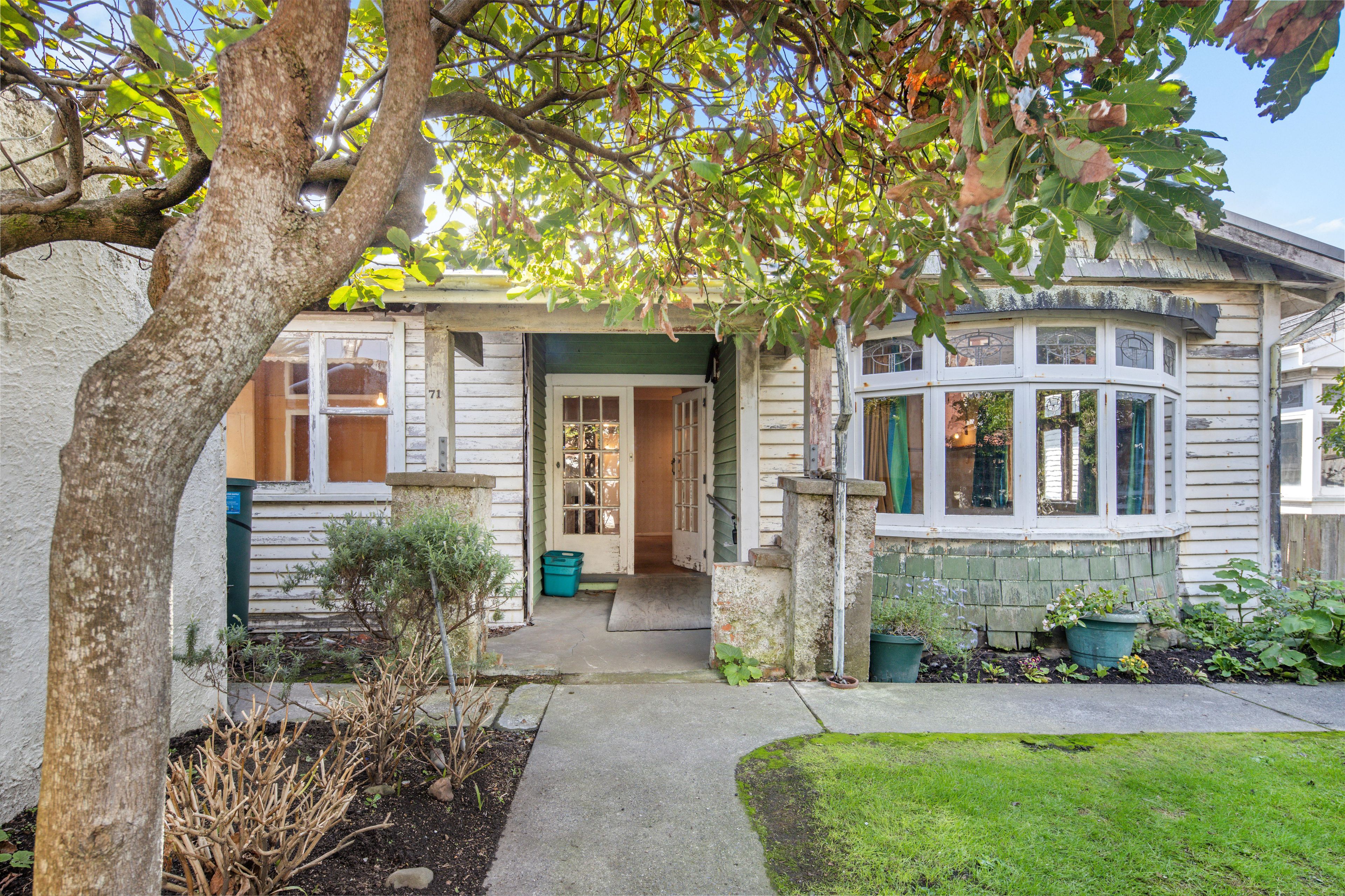 71 Coutts Street, Kilbirnie, Wellington City 6021 Sold House Ray
