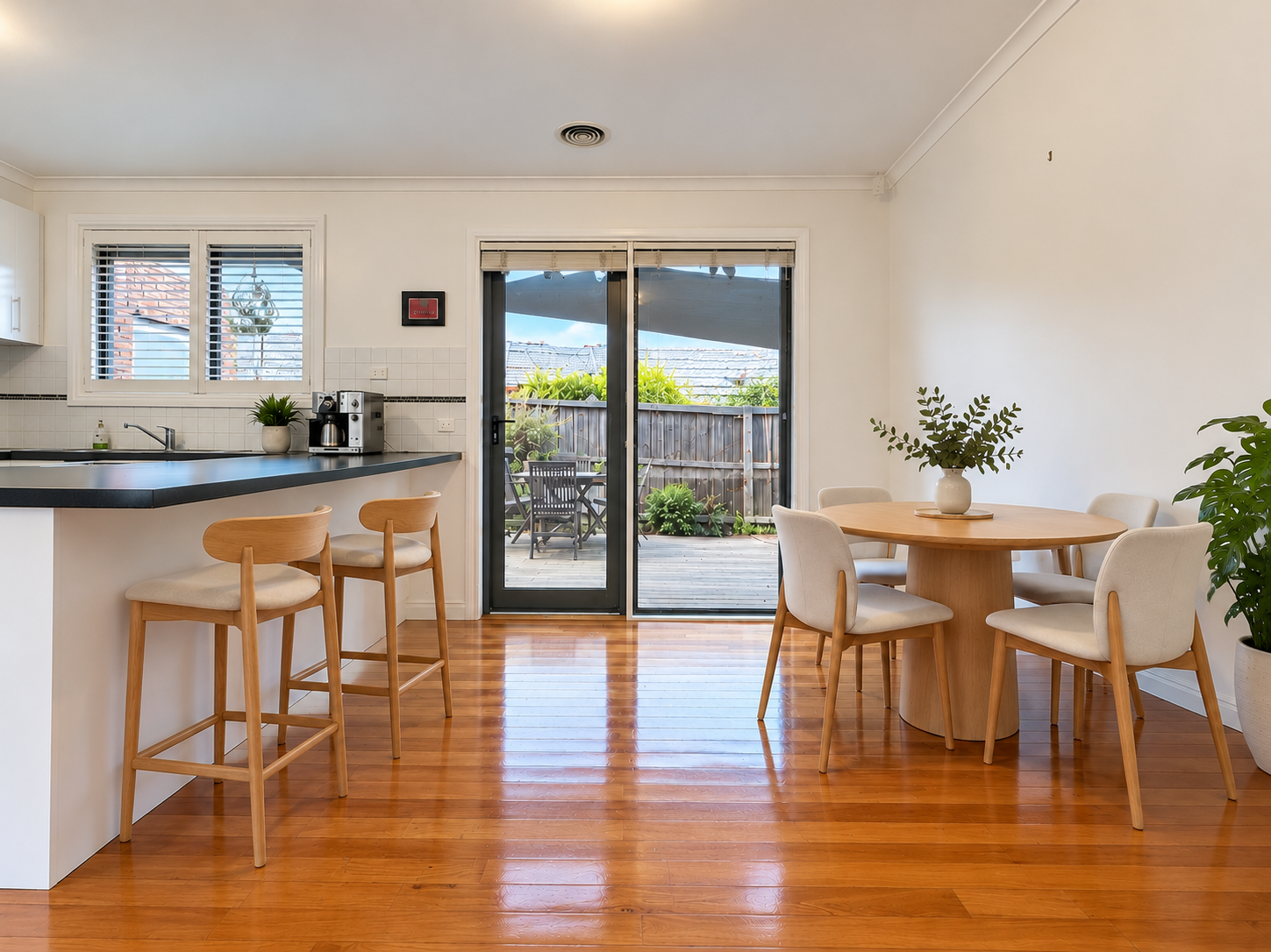 2/15 Miranda Road — photo 5 of 10
