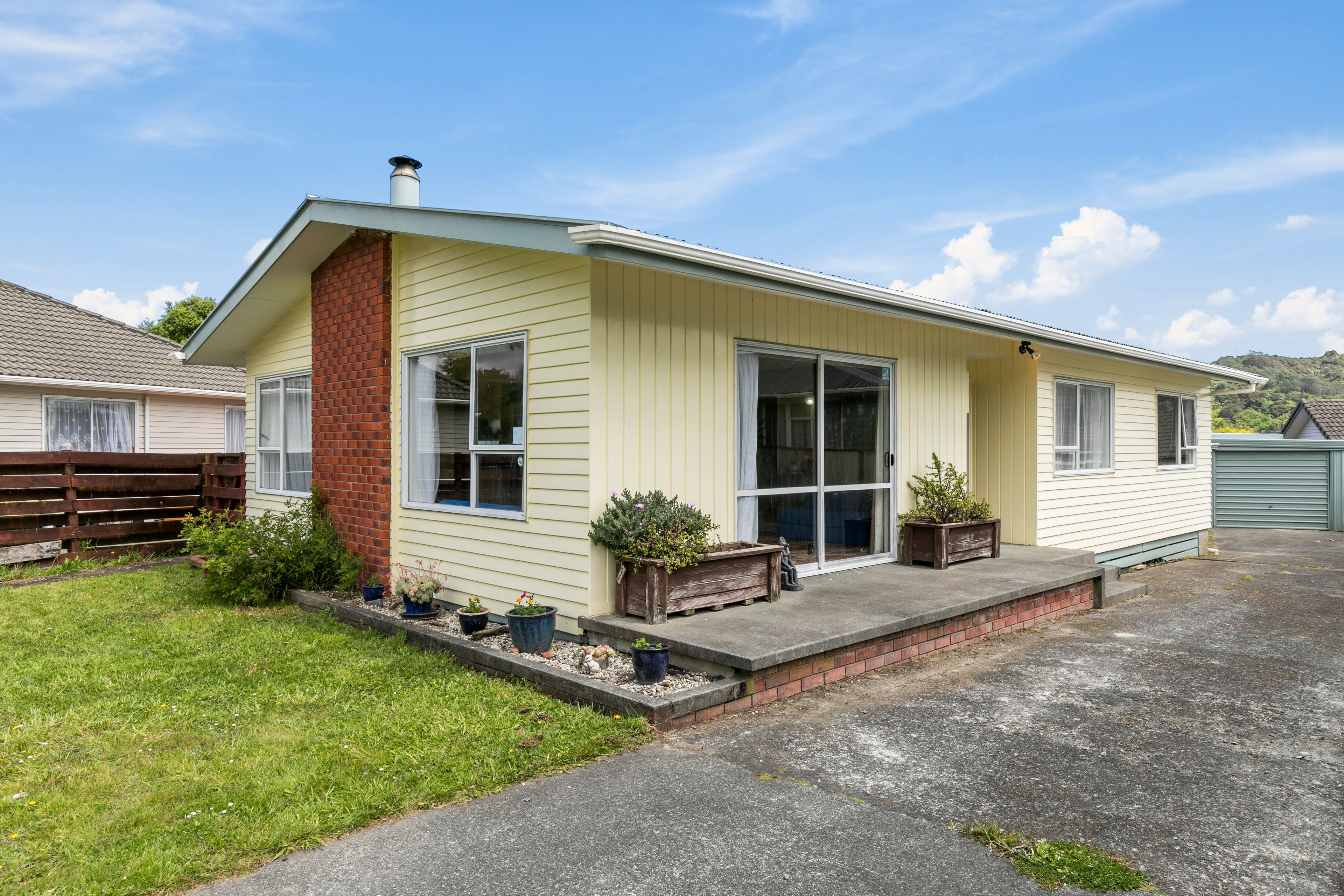 6 Dewsbury Grove, Wainuiomata, Lower Hutt City