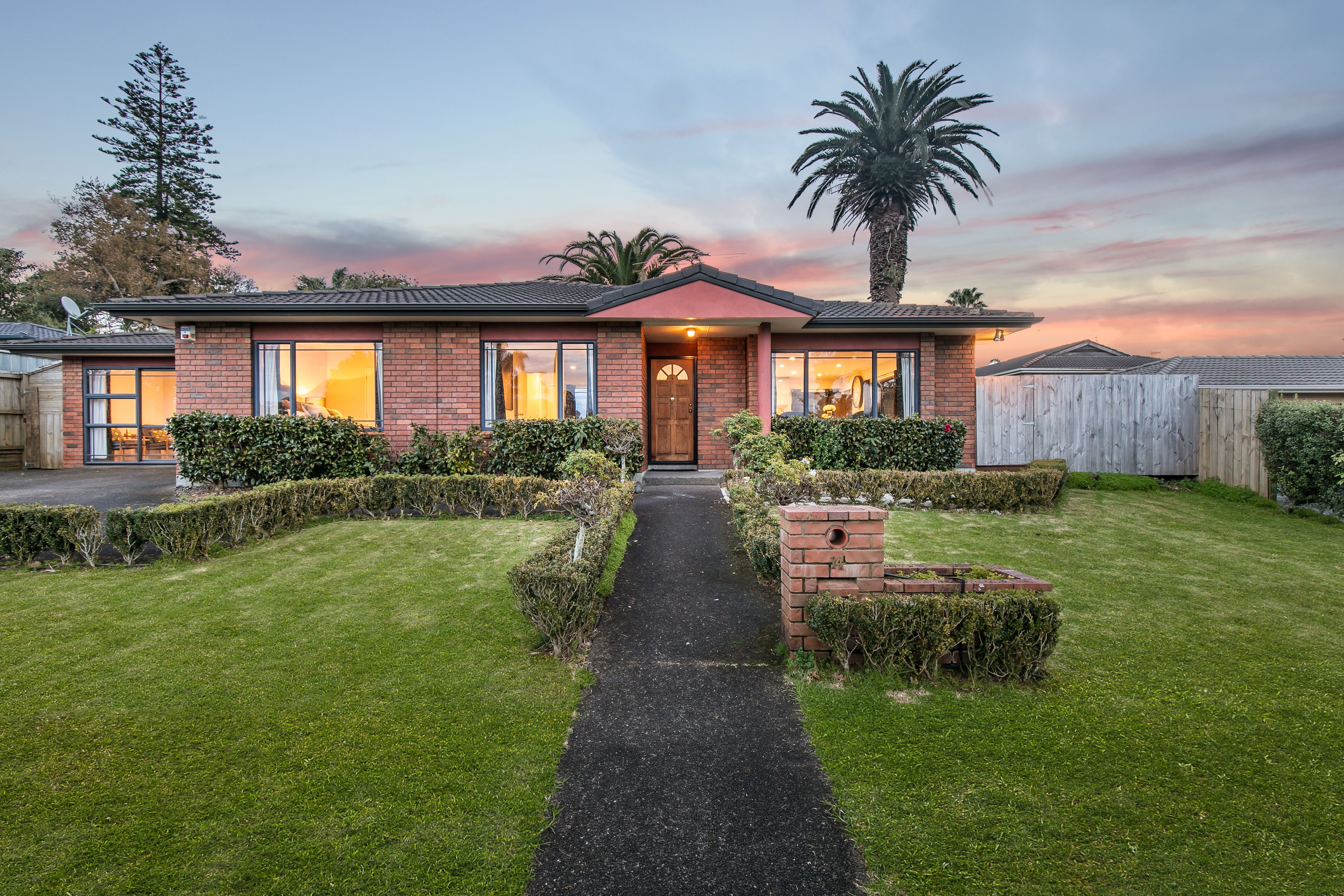 14 Kohanga Road, Mangere Bridge, Manukau City