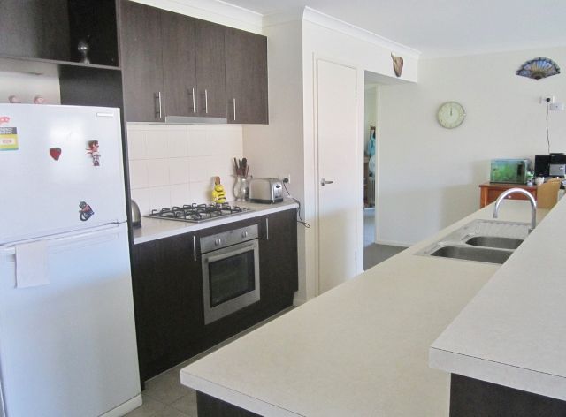 2 Barcoo Court, Carrum Downs, VIC 3201