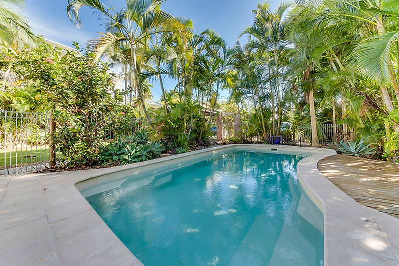 10 Crayke Court, Pacific Heights, QLD 4703