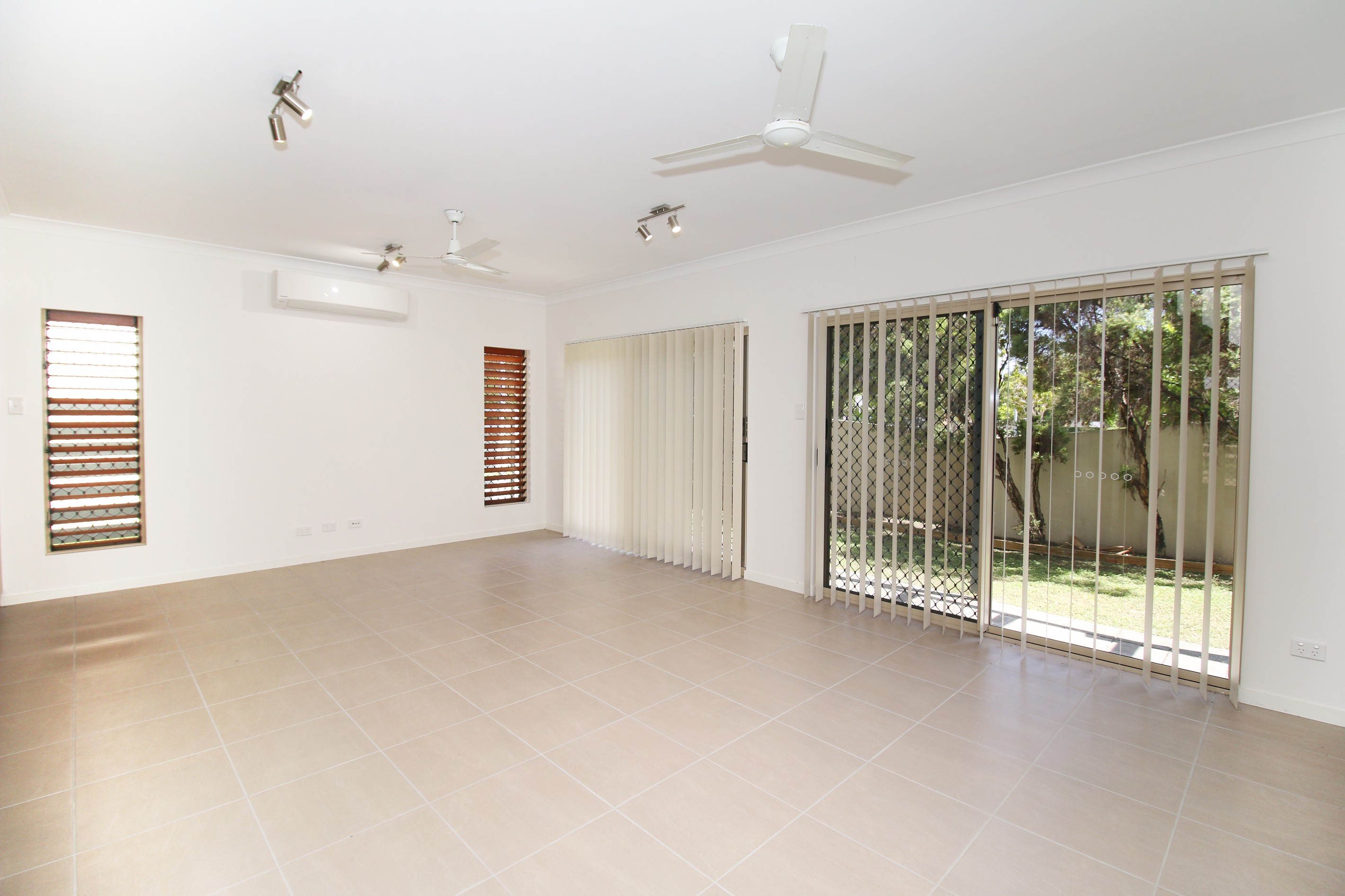13 Lakeland Boulevard, Idalia, QLD 4811