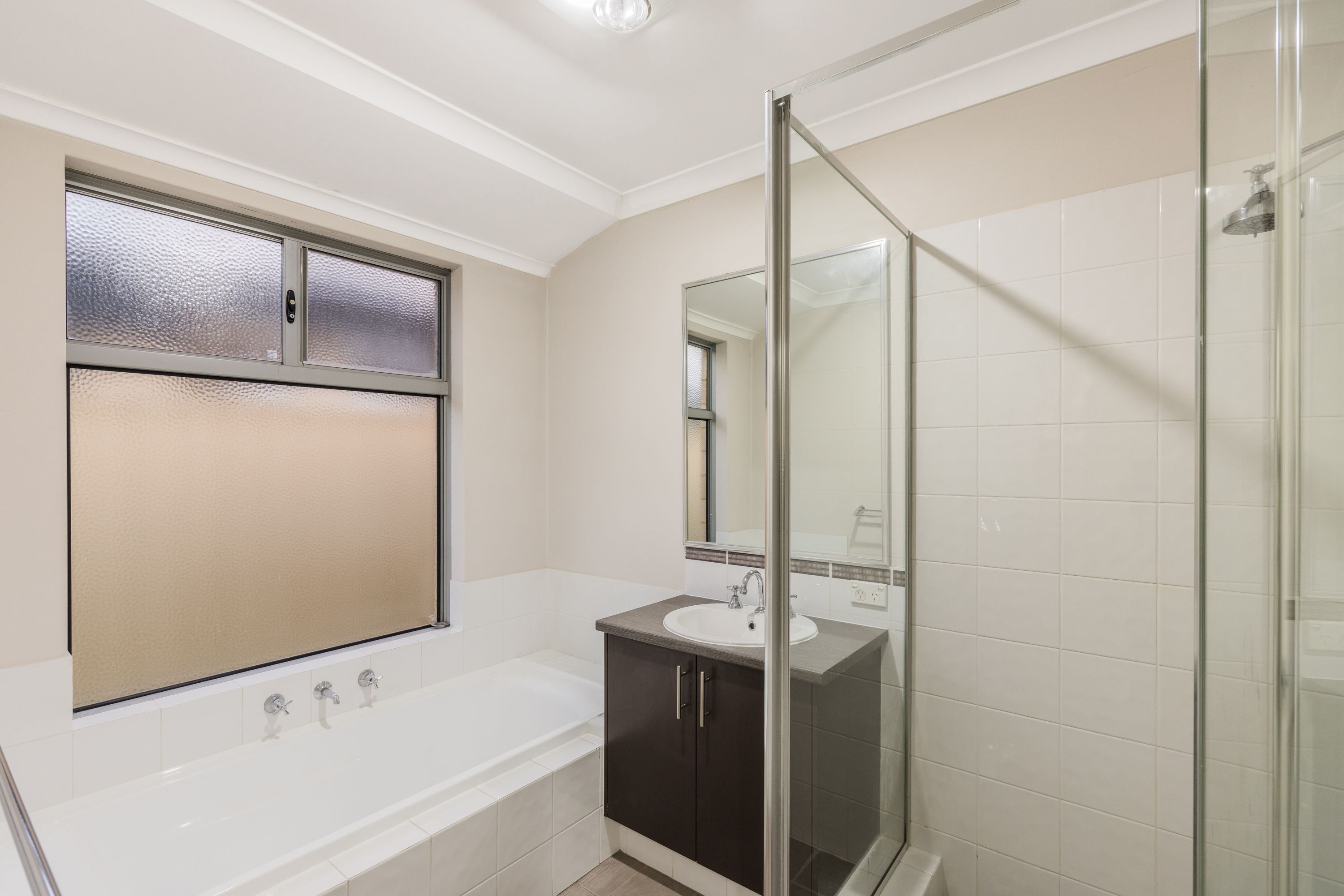 39 Welcome Meander — photo 12 of 17