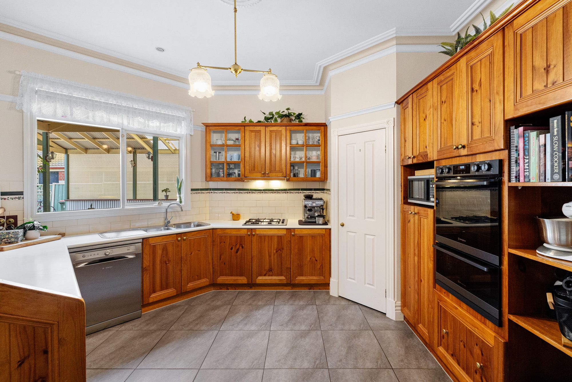 27 Greengables Drive, Wyndham Vale, VIC 3024