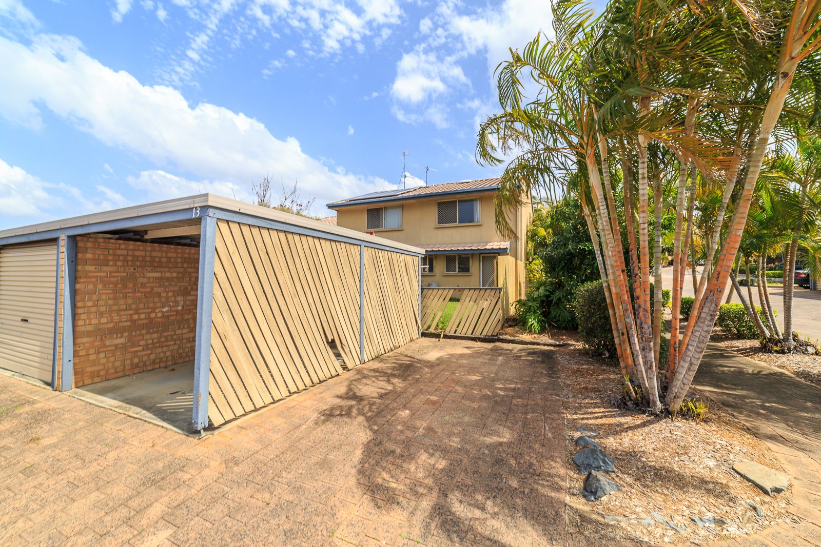 13/63 'Mt Eliza', Olsen Avenue, Labrador, QLD 4215