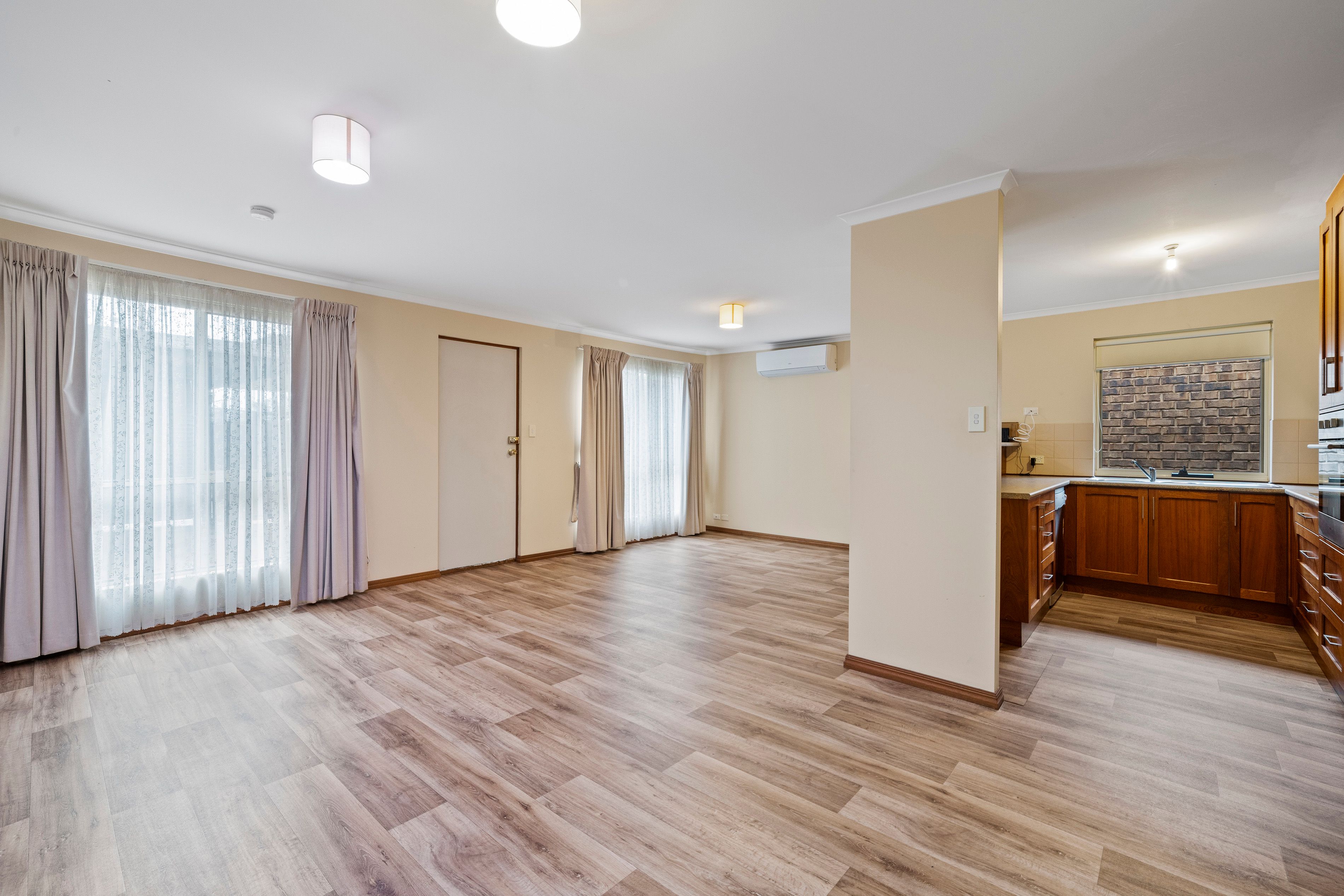 13 Jacaranda Grove, Oaklands Park, SA 5046