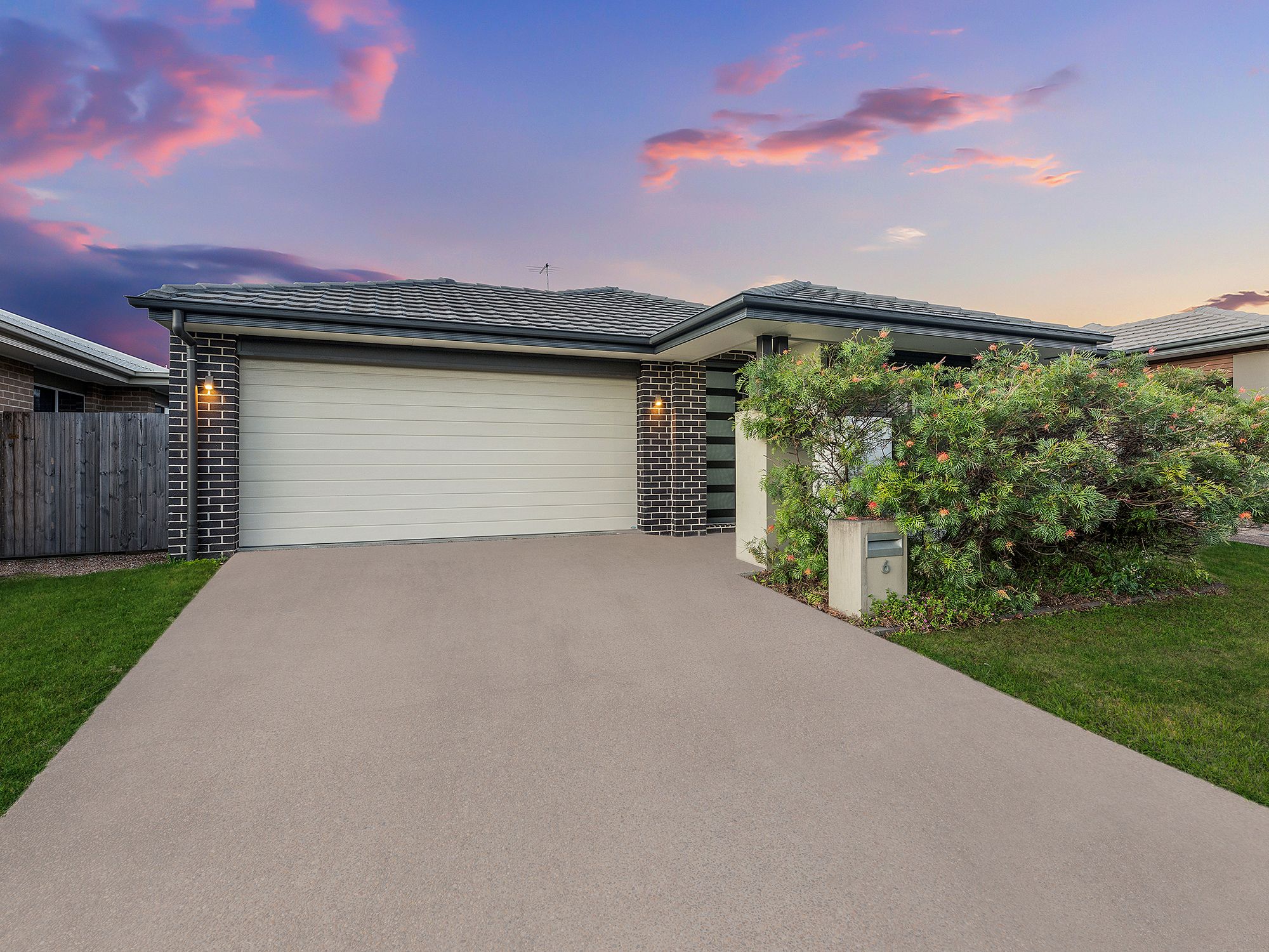 6 Comfort Street, South Ripley QLD 4306