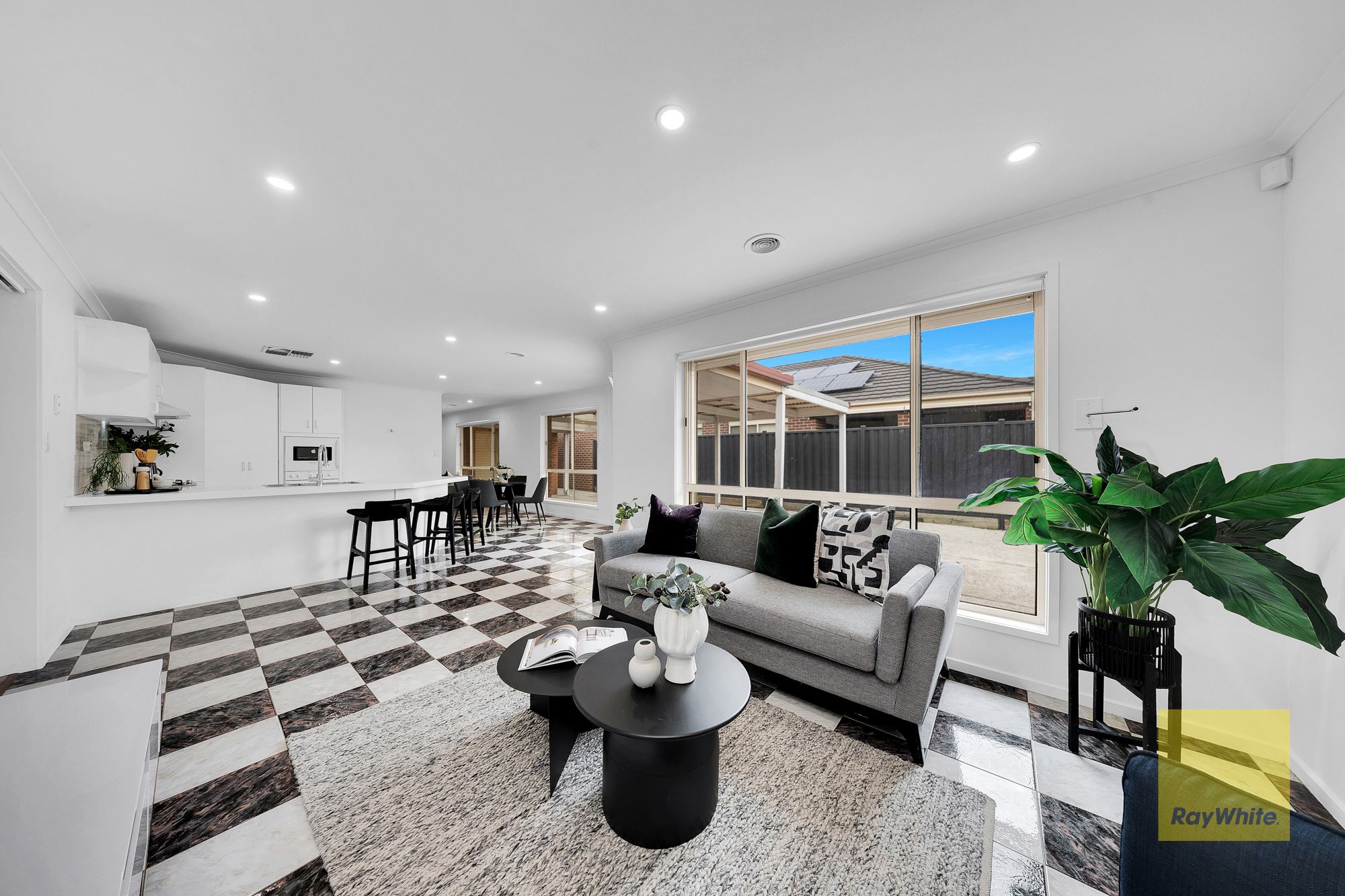 71 Leila Street — photo 15 of 23