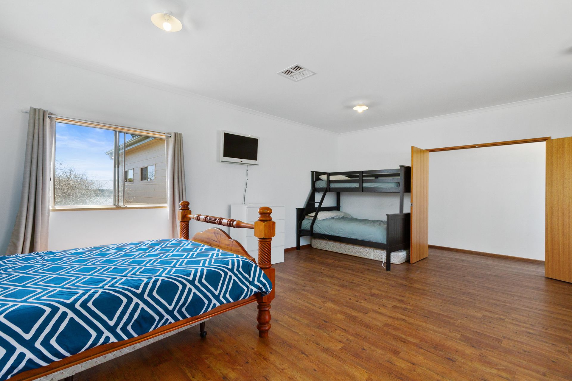 17 Gannet Crescent — photo 15 of 29