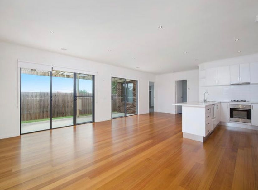 2/8 Eaglemont Crescent, Bell Post Hill, VIC 3215