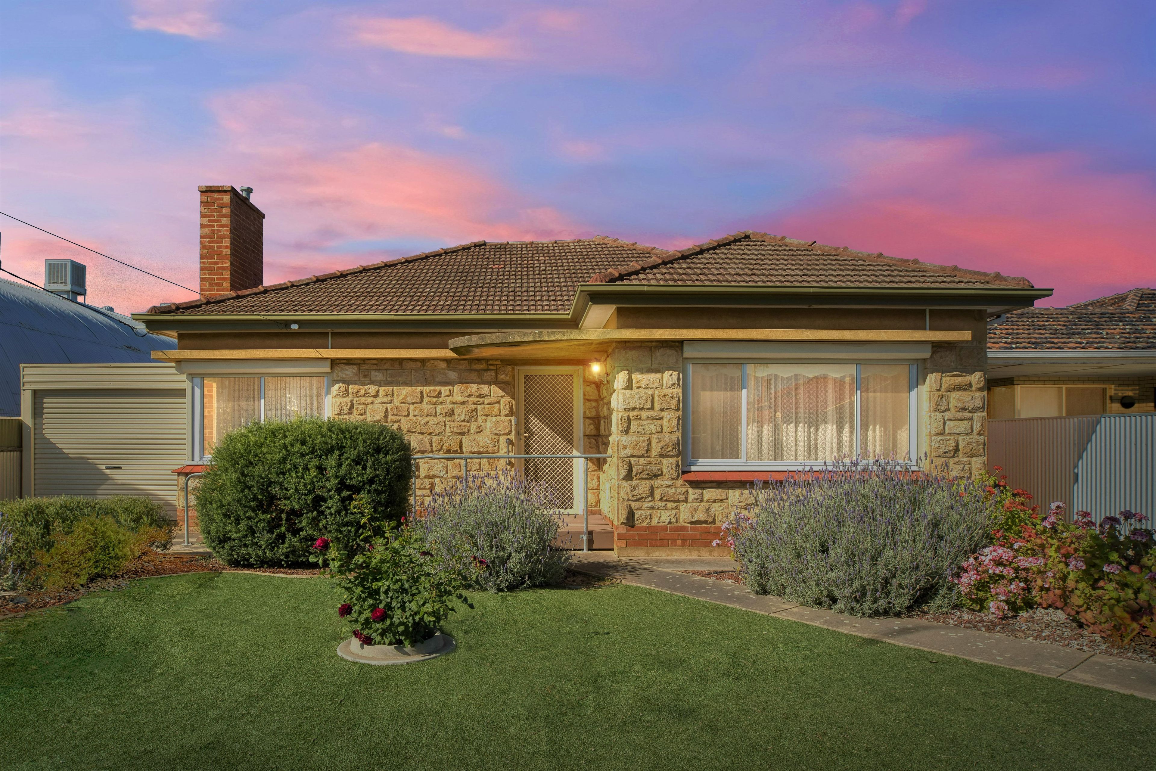 18 Crittenden Road, Findon SA 5023